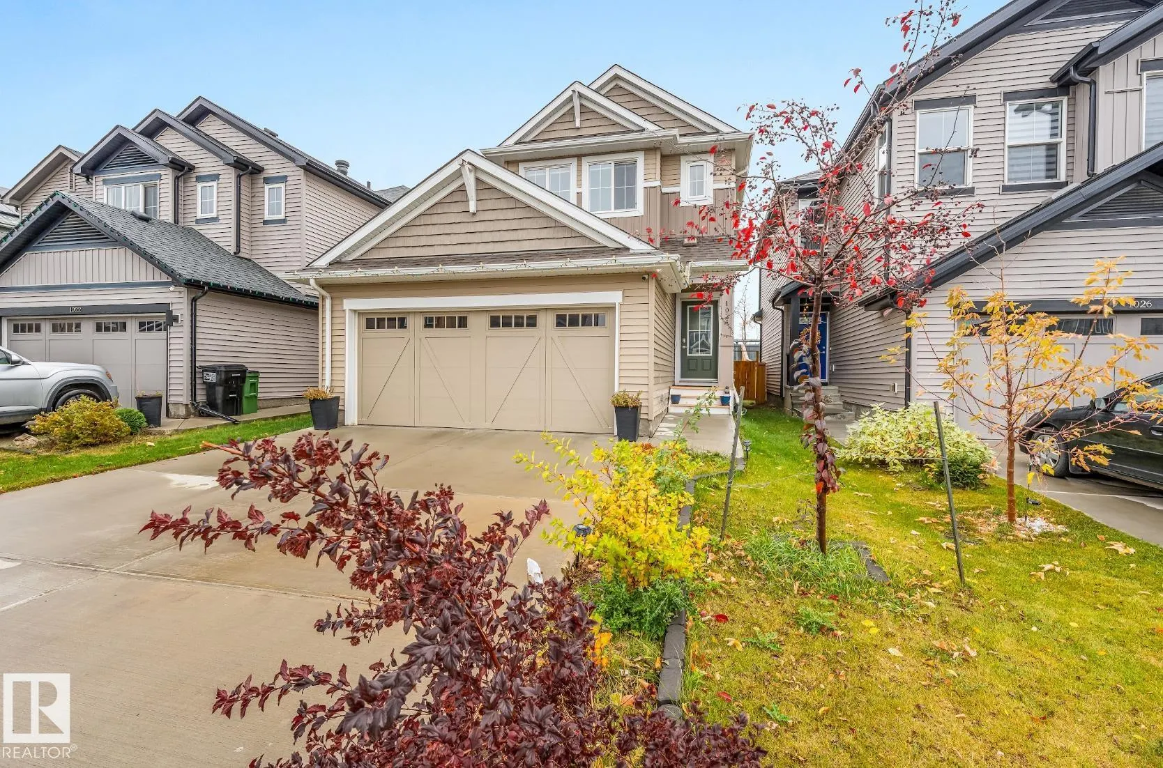 1024 DANIELS LOOP