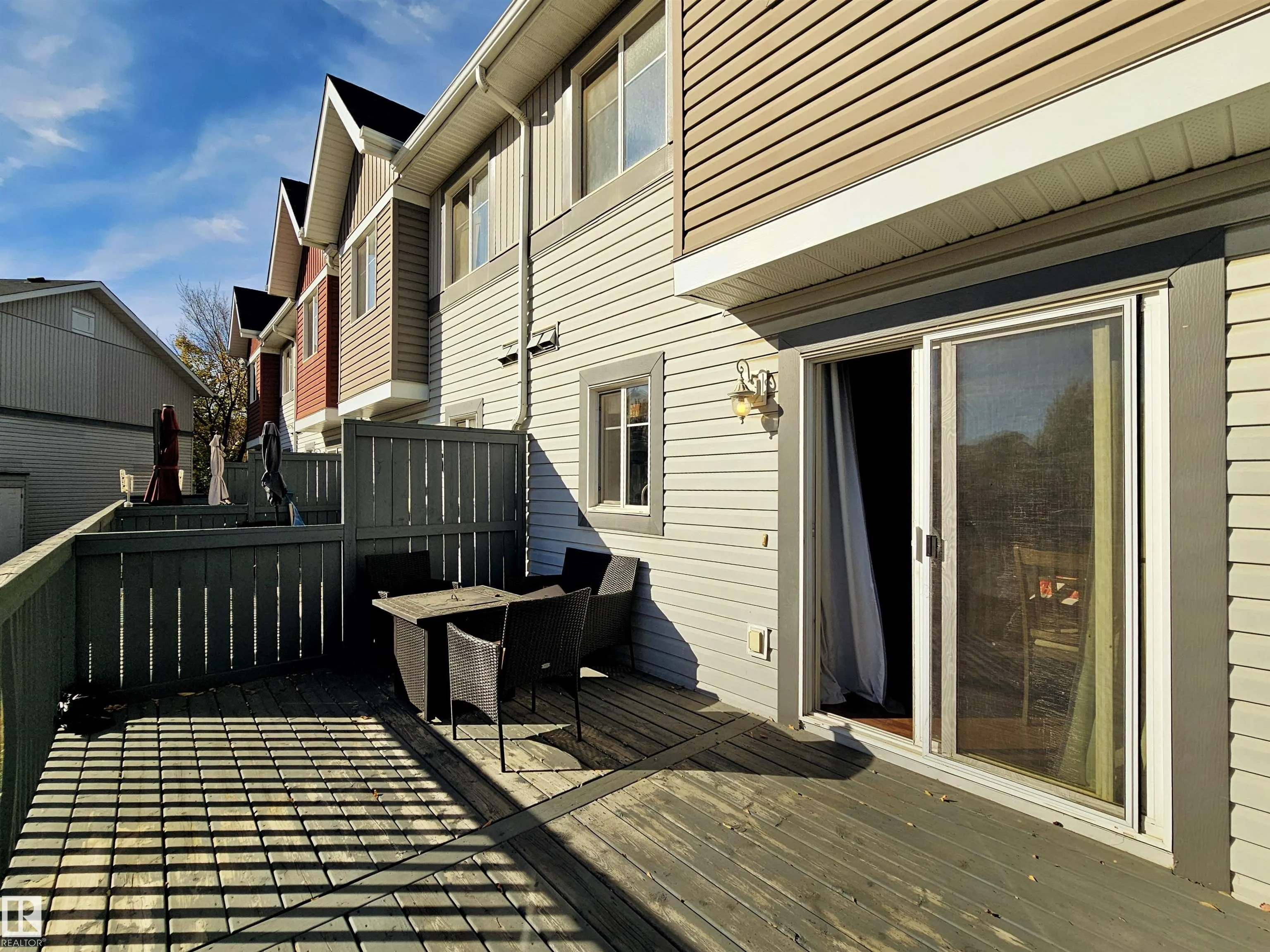 1404 HERMITAGE Road