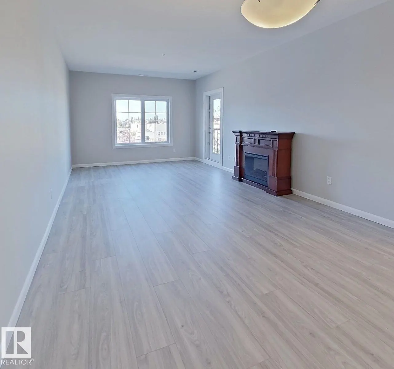 160 MAGRATH Road