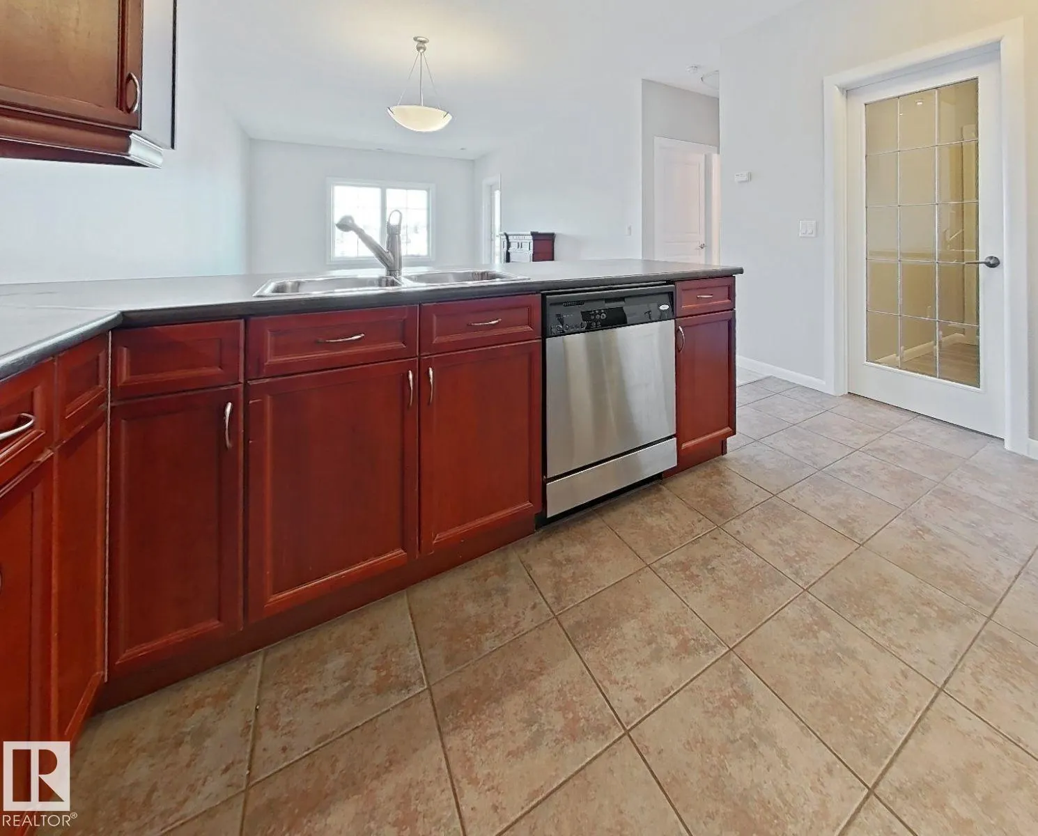 160 MAGRATH Road