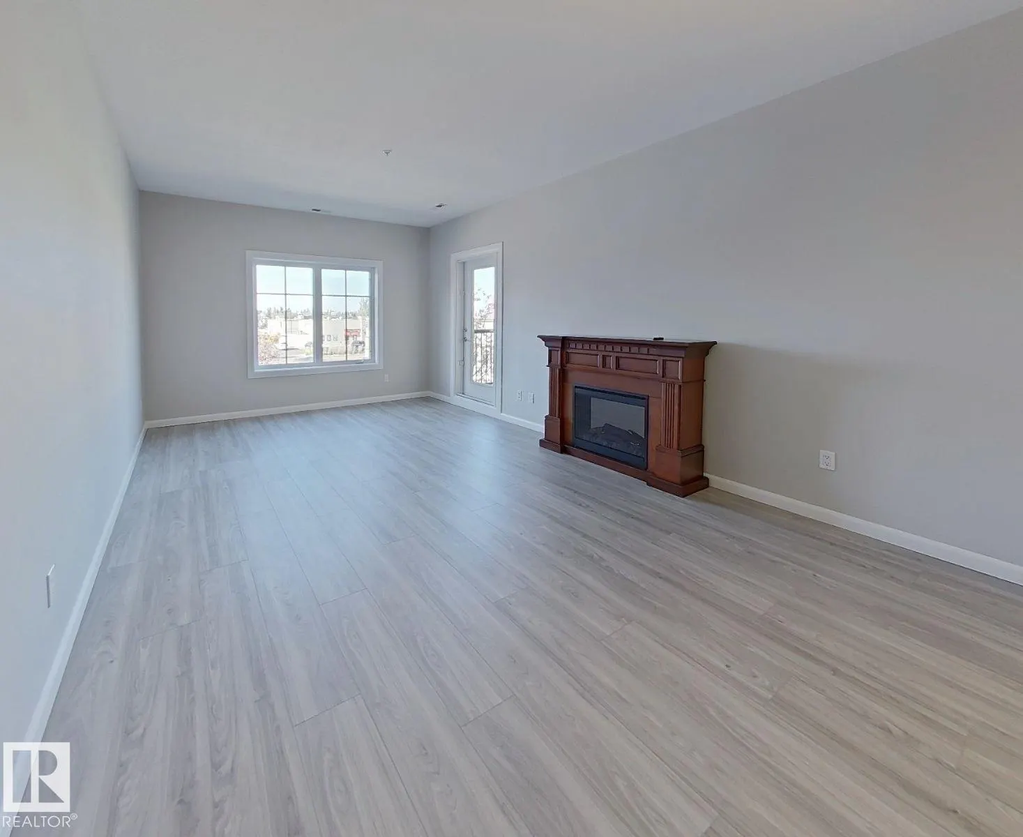 160 MAGRATH Road