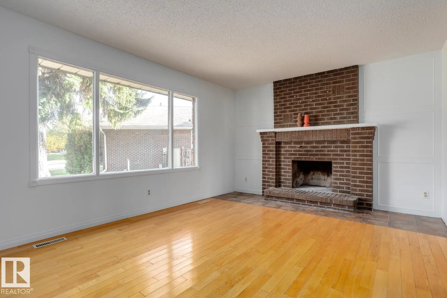 46 UMBACH Road