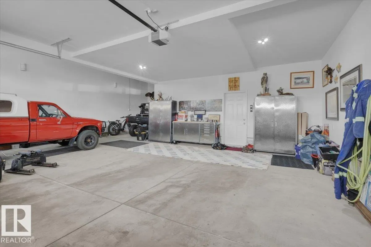 5309 Bon Acres Crescent