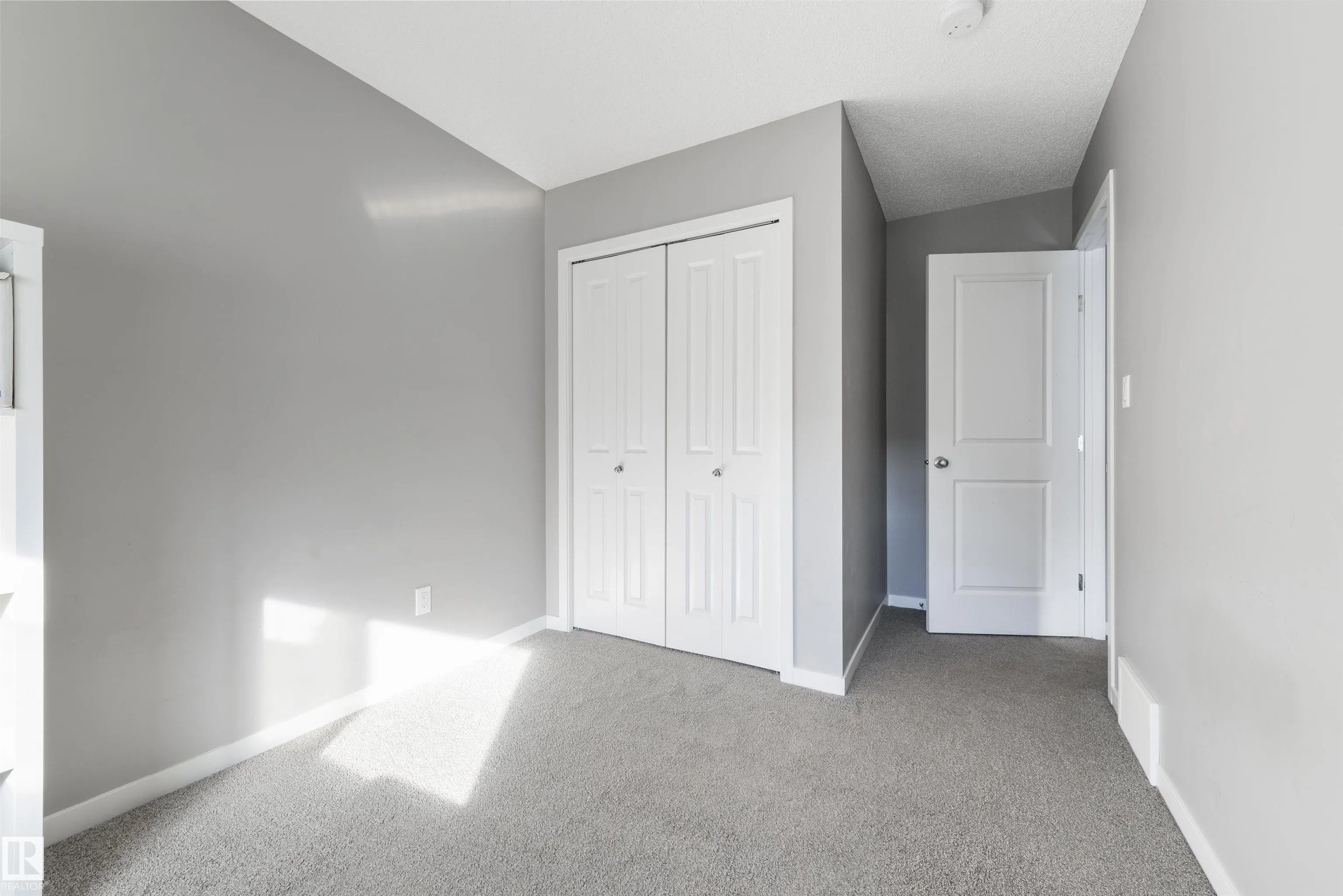 3305 ORCHARDS LINK Link