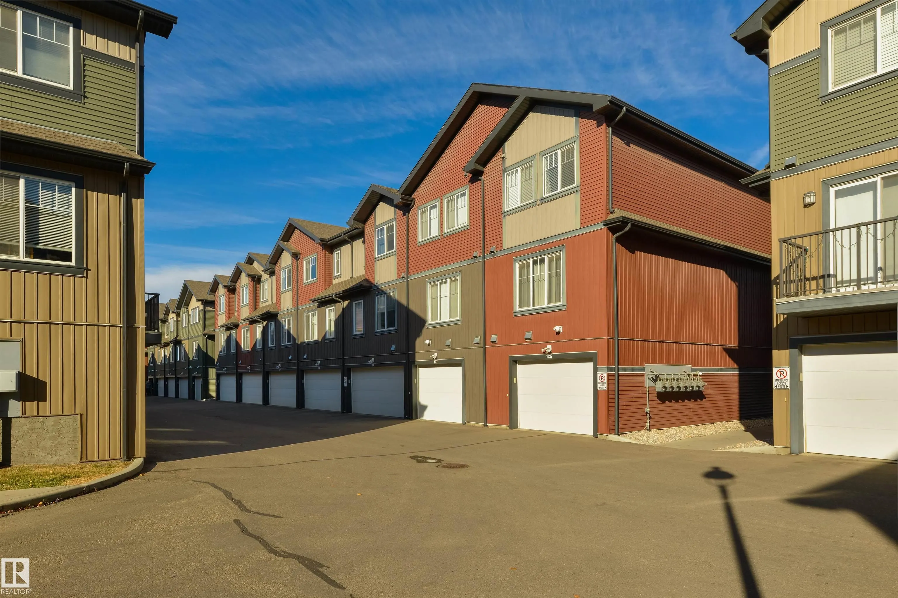 3305 ORCHARDS LINK Link