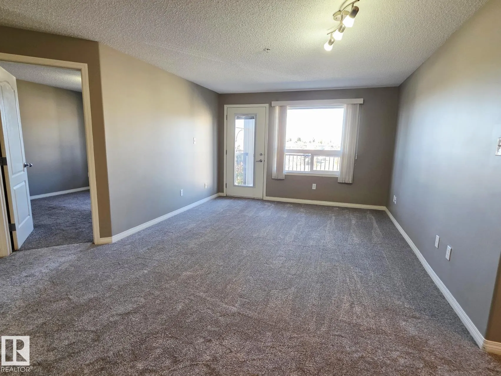 1520 HAMMOND GATE