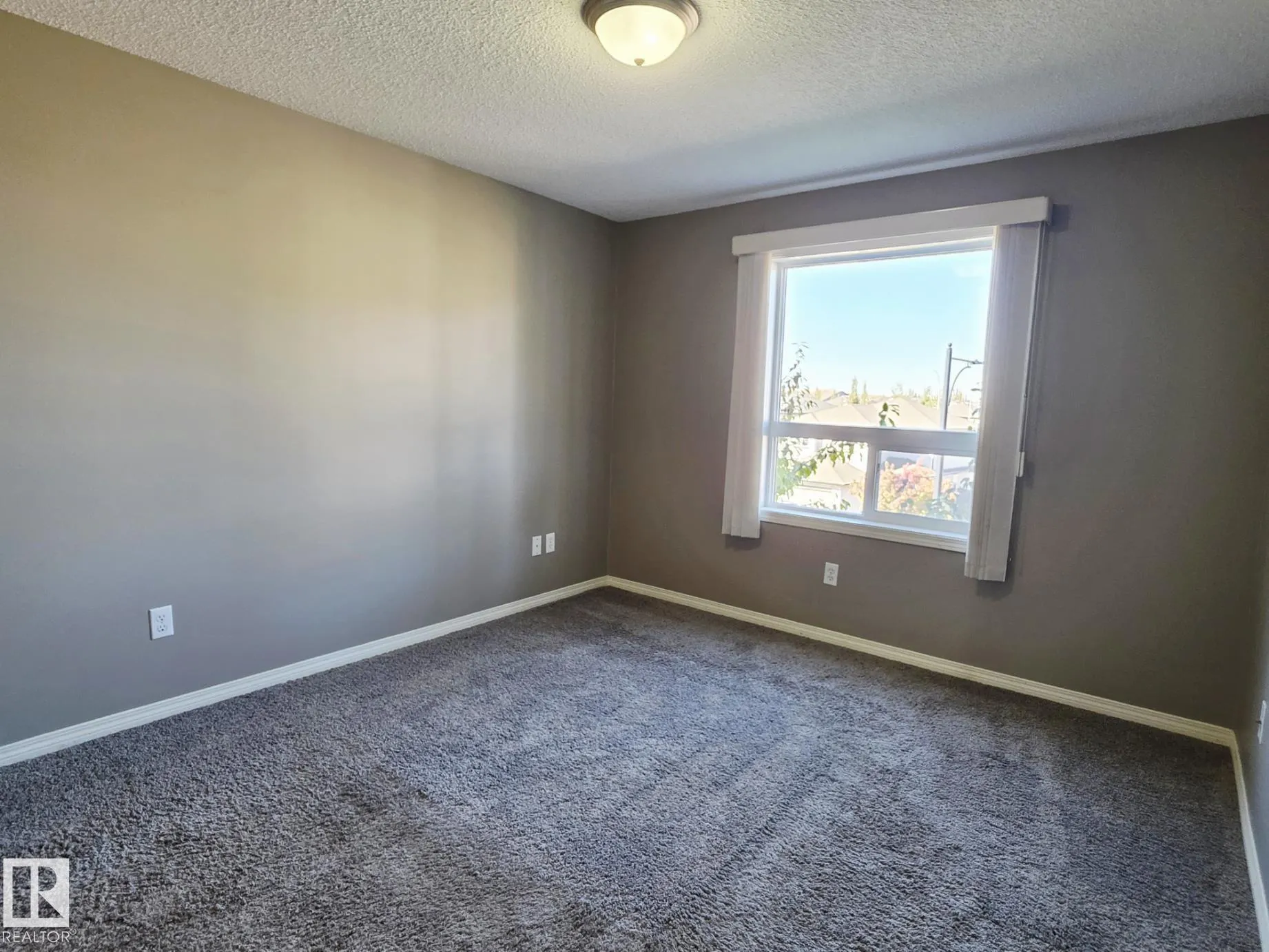 1520 HAMMOND GATE