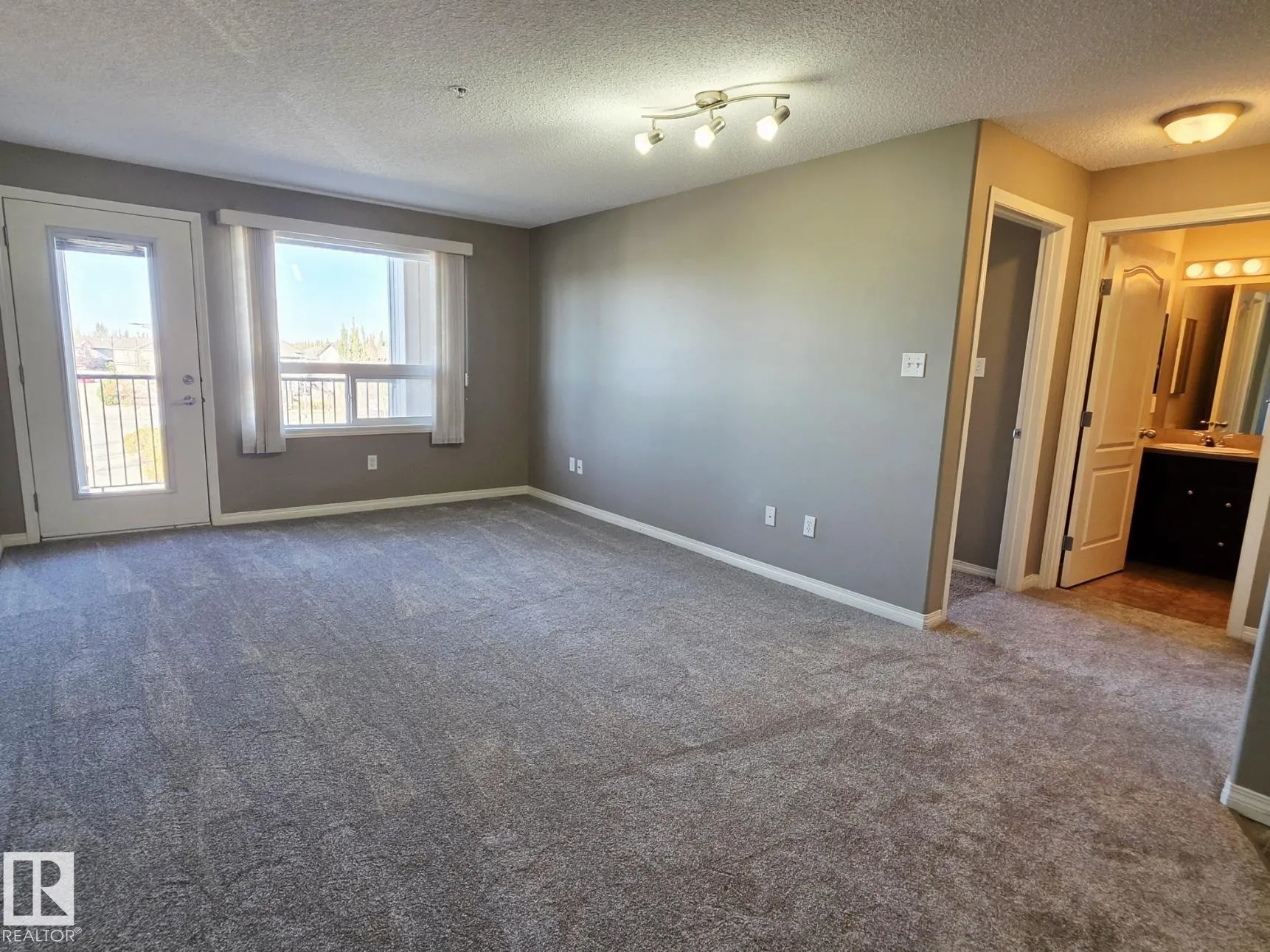 1520 HAMMOND GATE