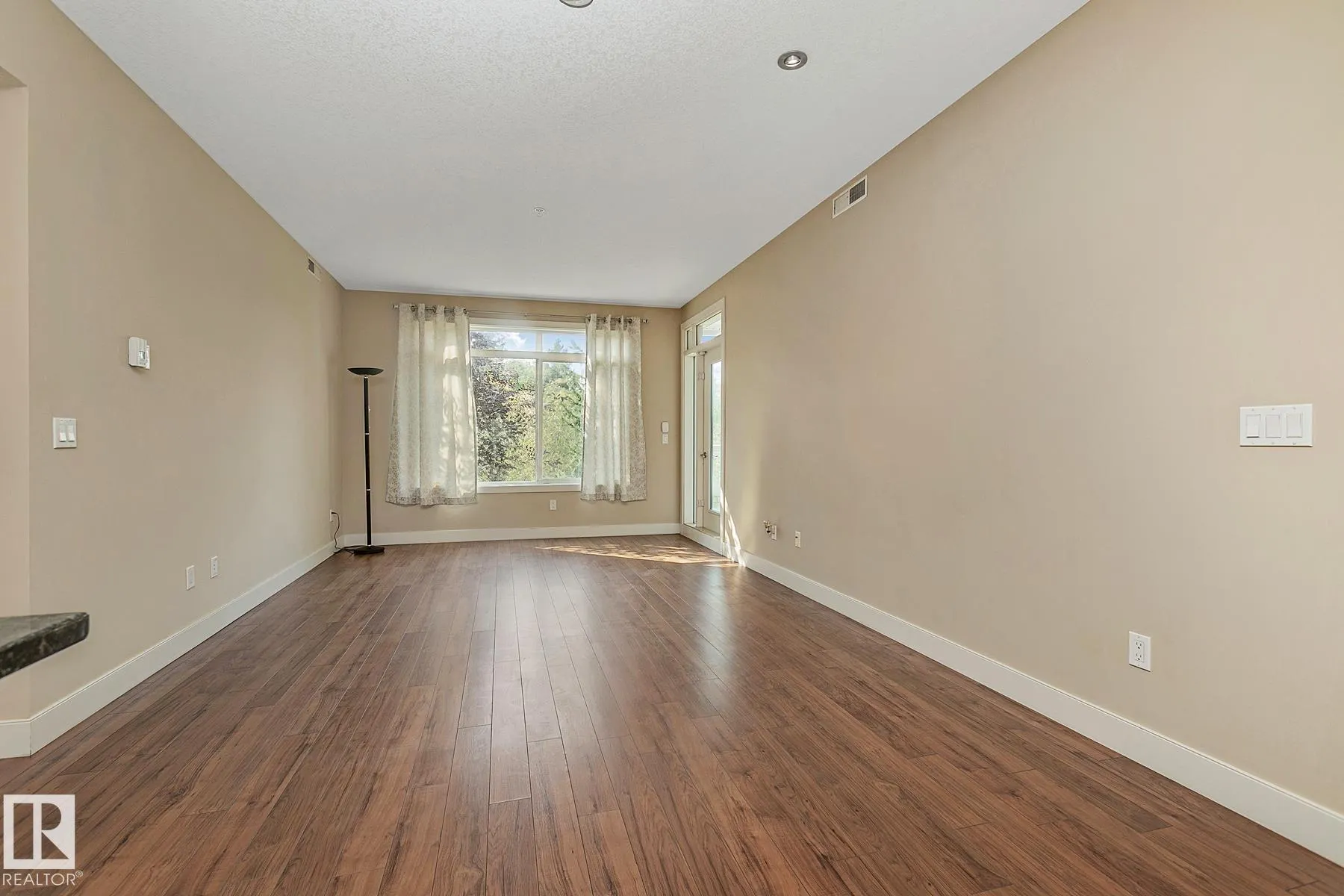 279 WYE Road
