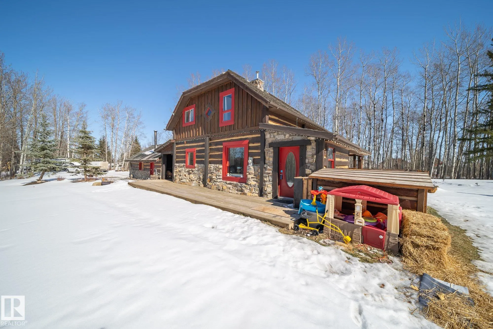 580 Poplar Bay Drive