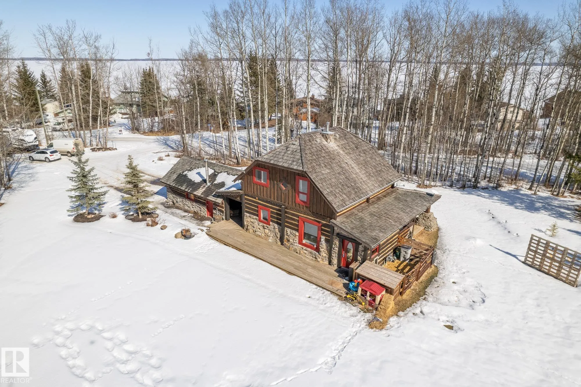 580 Poplar Bay Drive