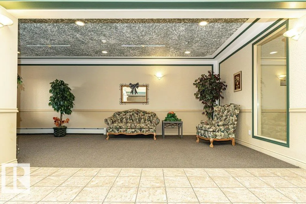 911 RABBIT HILL Road