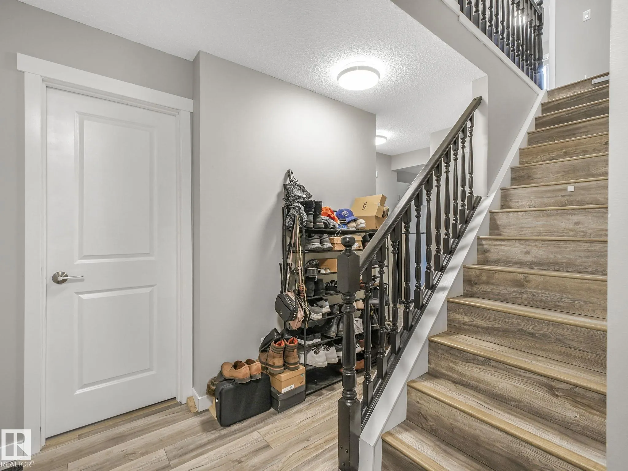 15 RITCHIE Way