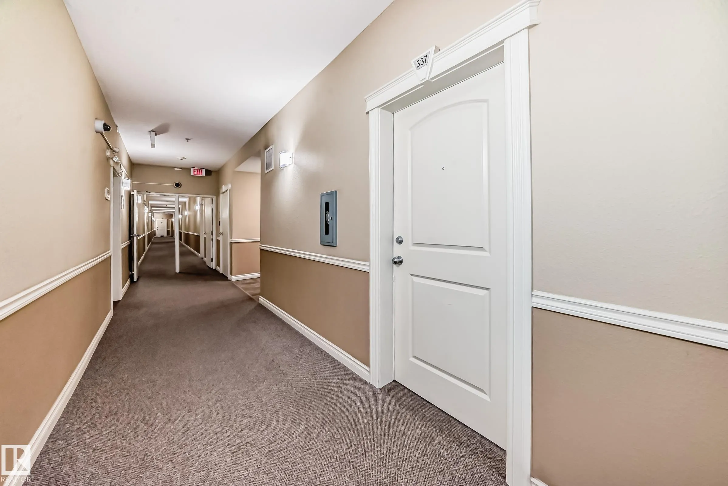 50 Woodsmere Close