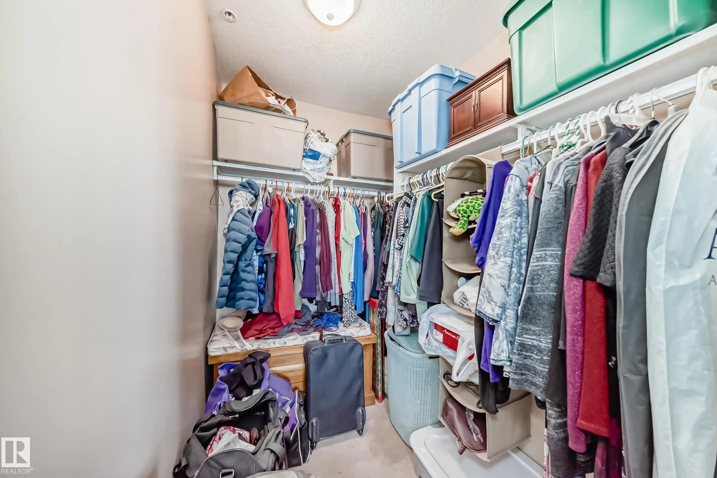 50 Woodsmere Close