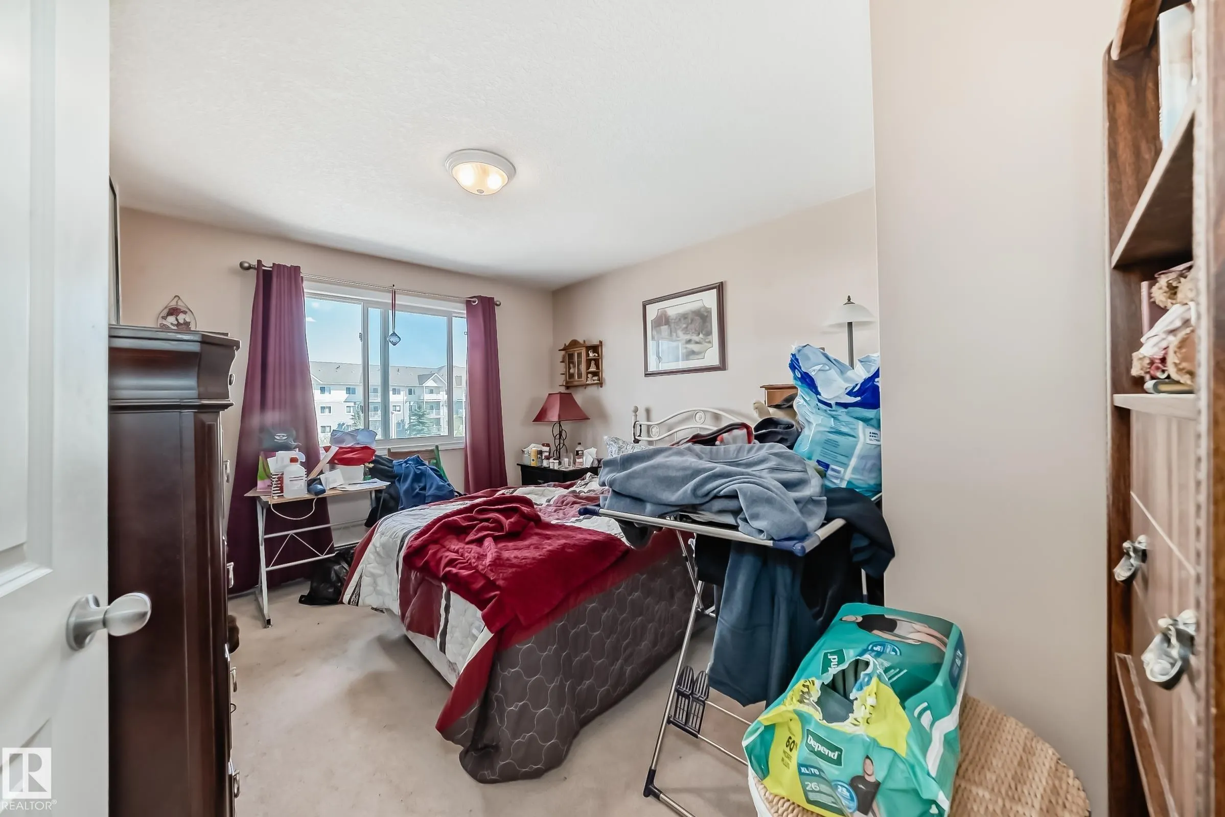 50 Woodsmere Close
