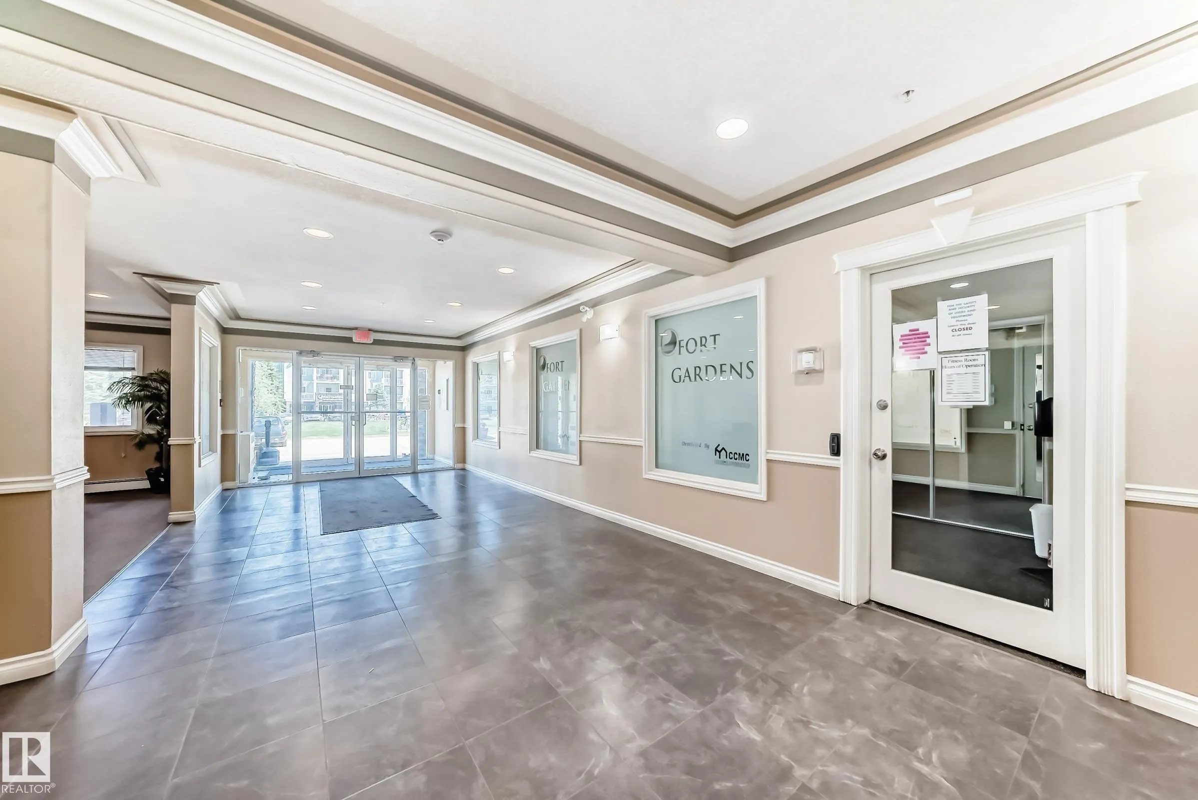 50 Woodsmere Close