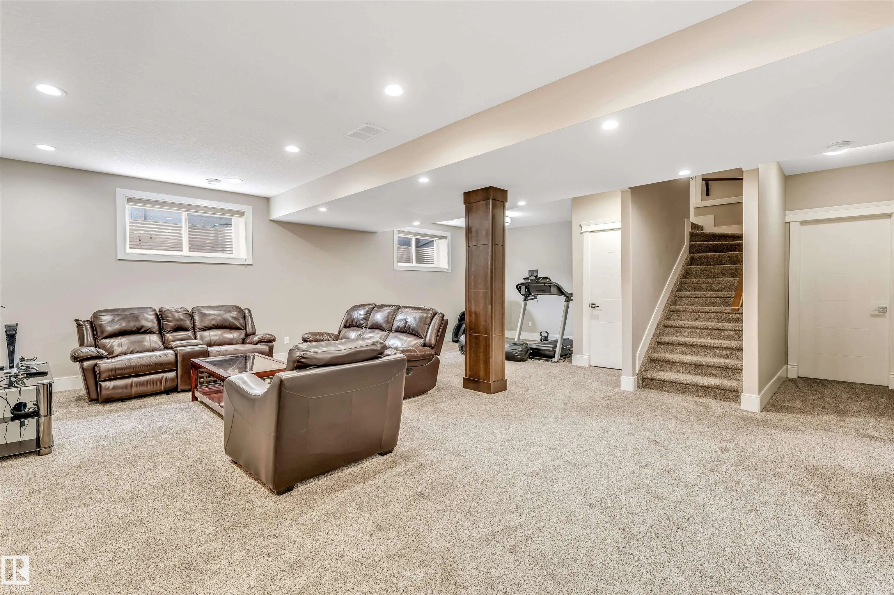 5503 POIRIER Way