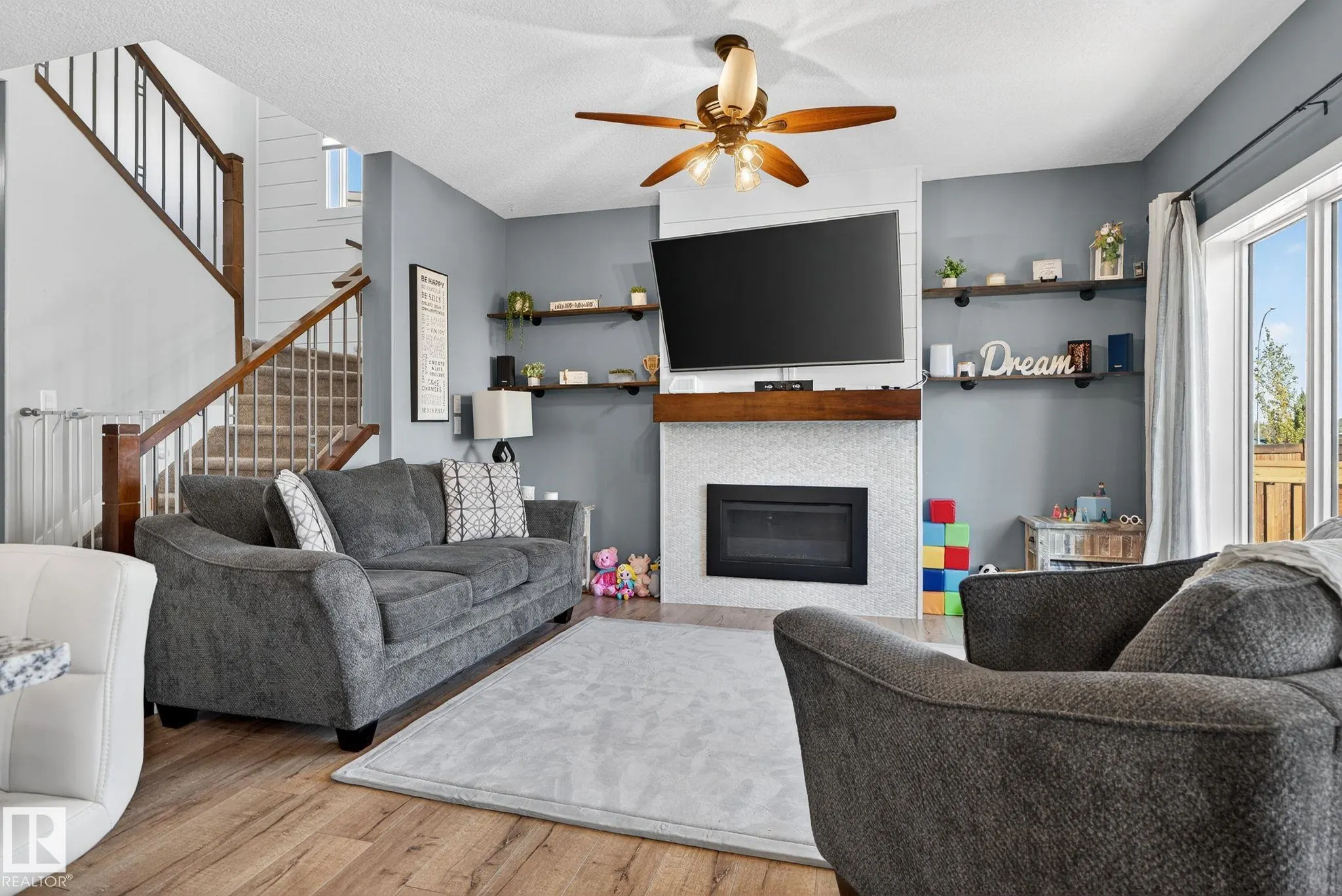 775 BERG Loop