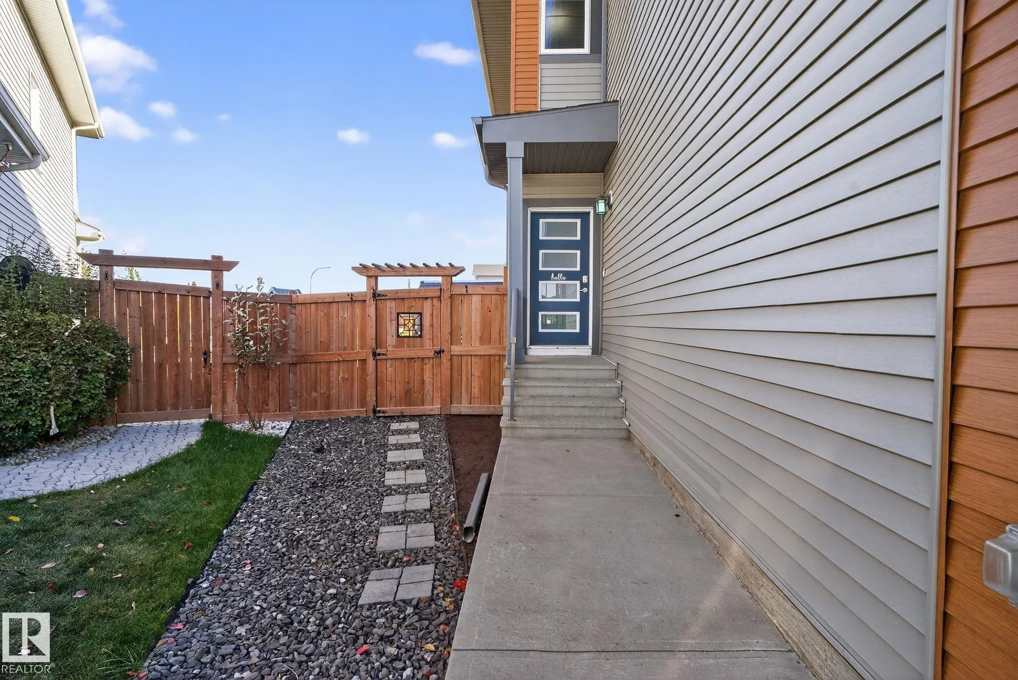 775 BERG Loop