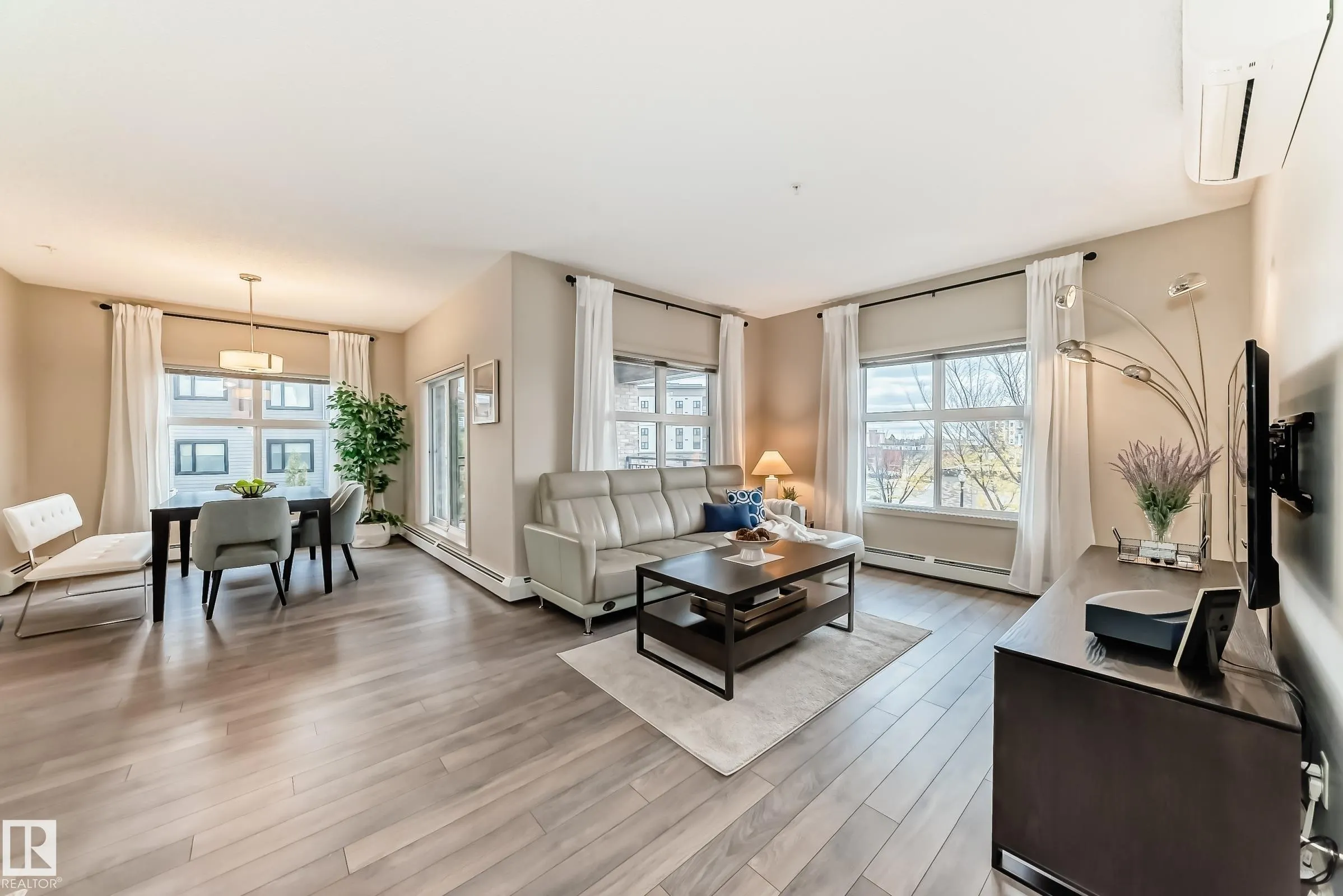 504 GRIESBACH Parade