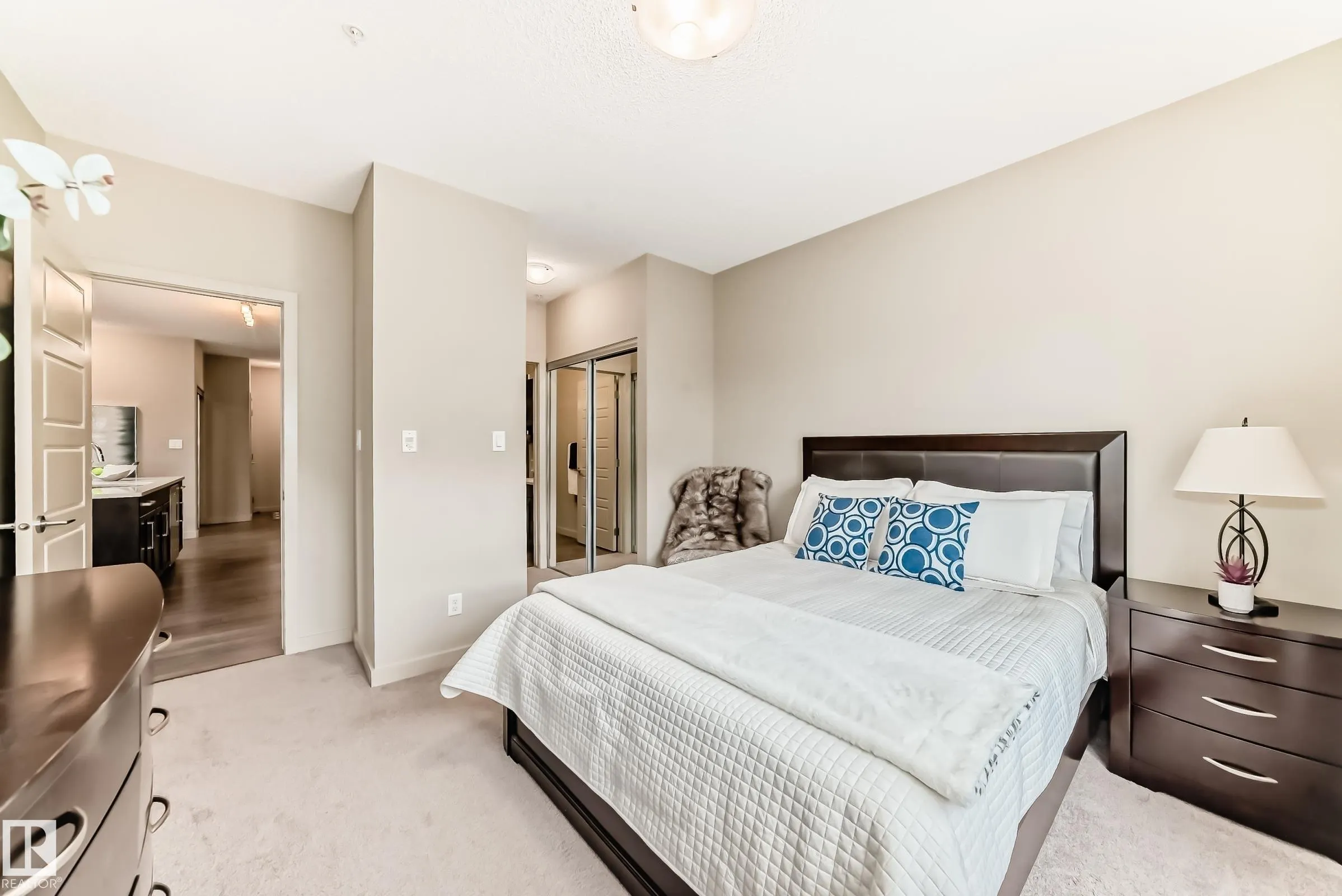 504 GRIESBACH Parade