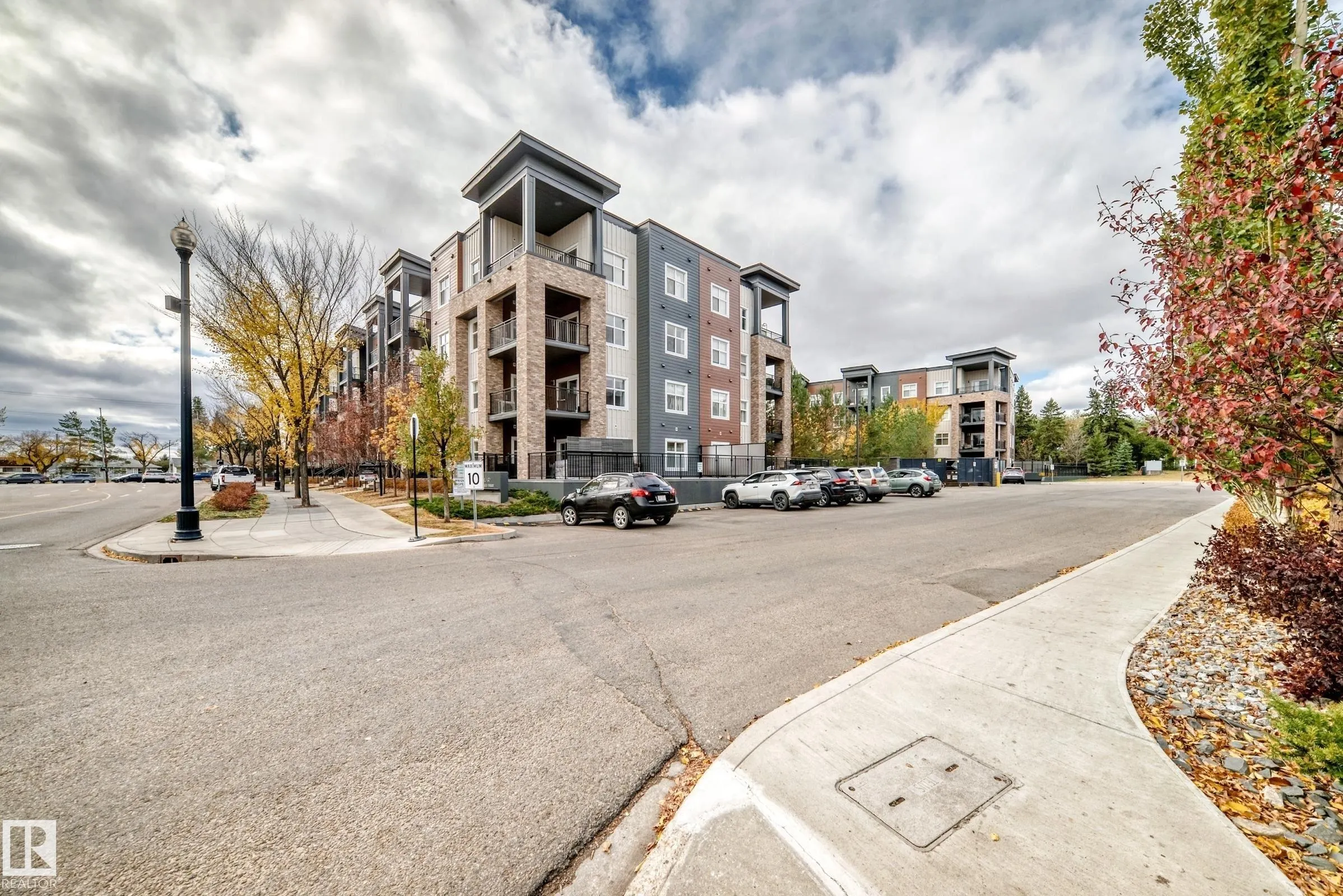504 GRIESBACH Parade