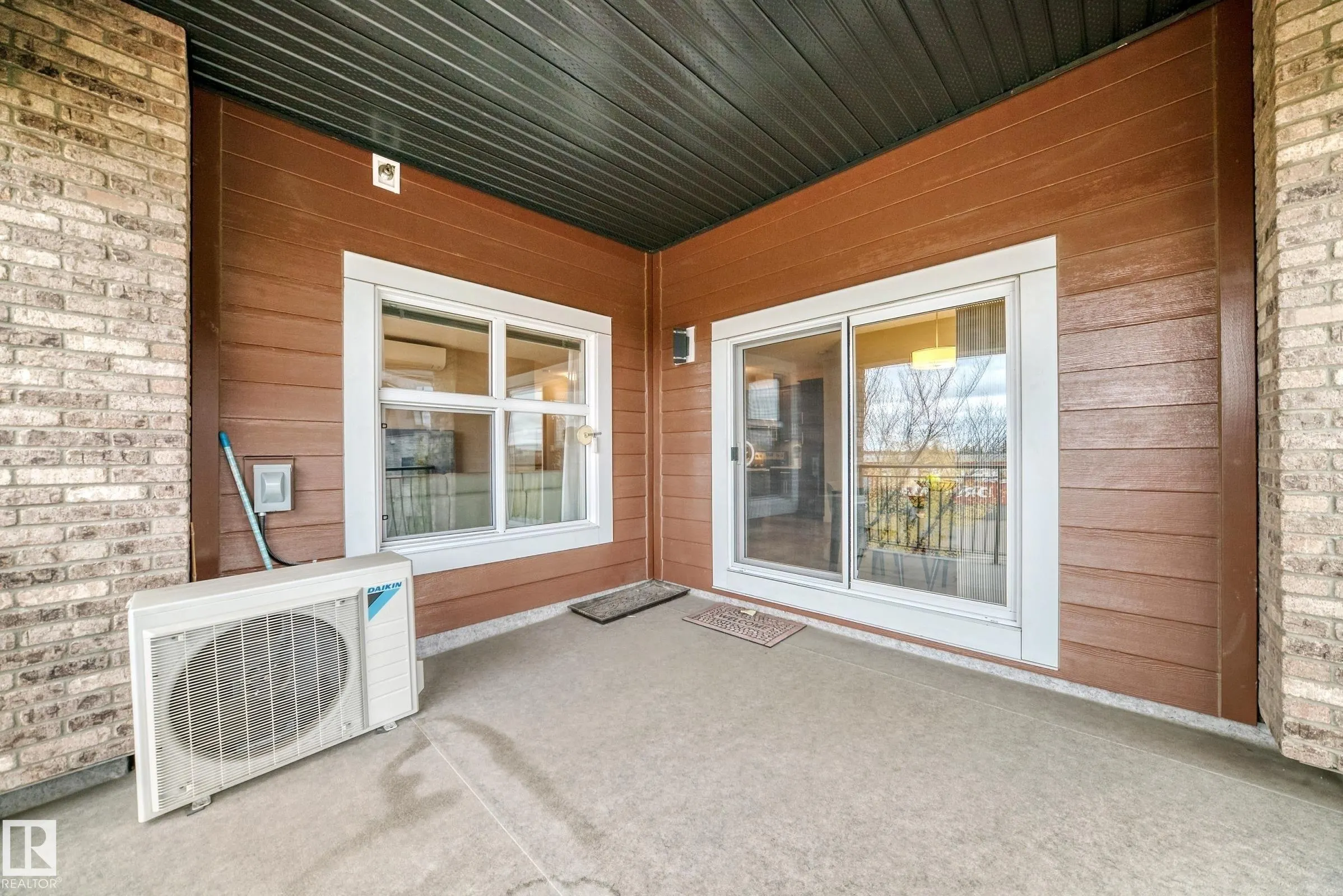 504 GRIESBACH Parade