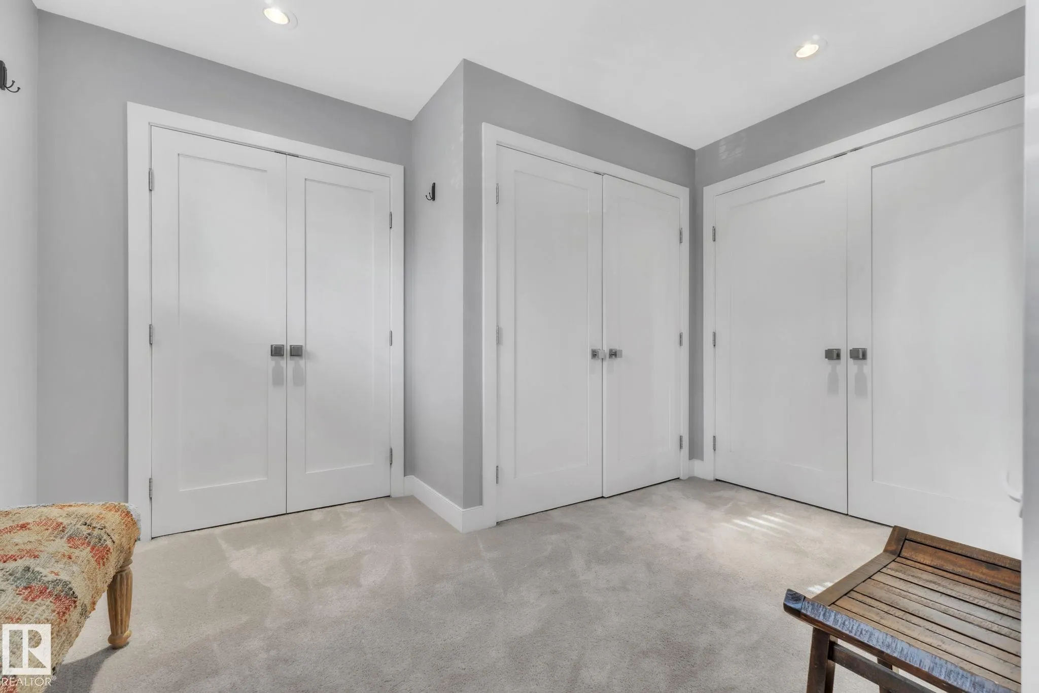 26 BEAUVISTA Drive