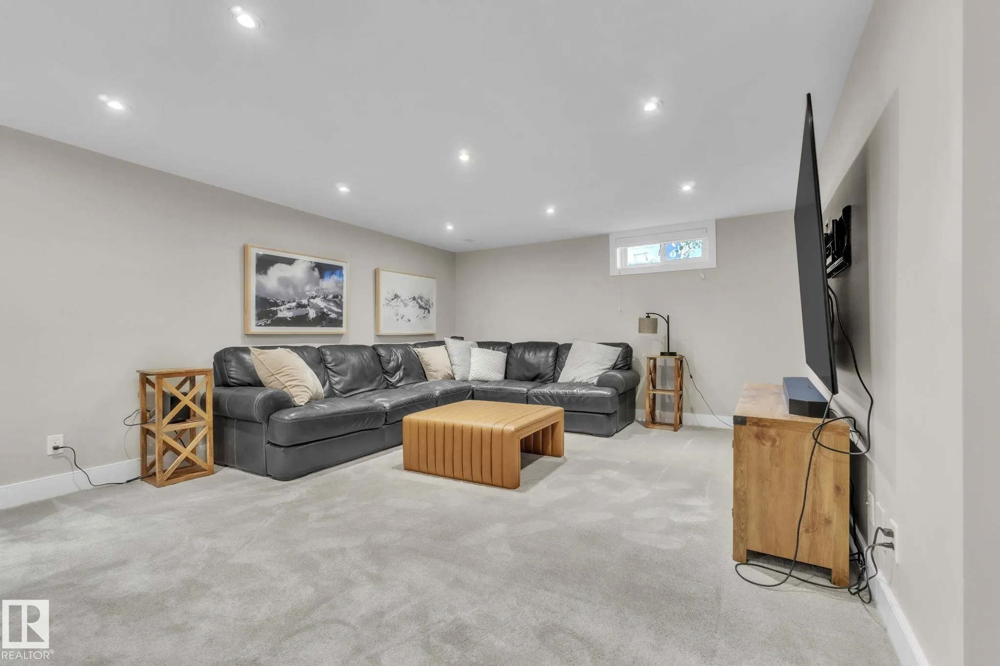 26 BEAUVISTA Drive