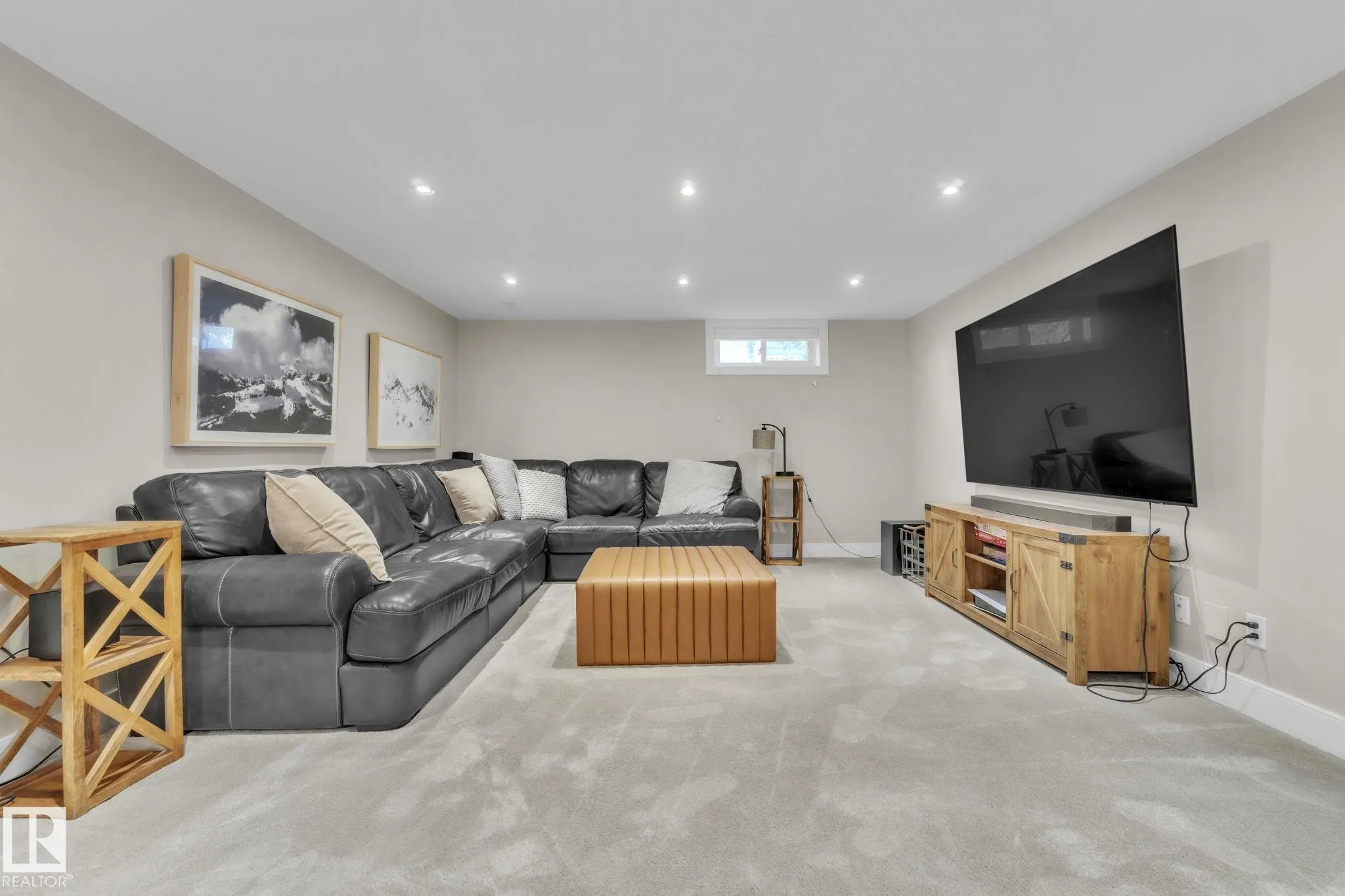 26 BEAUVISTA Drive