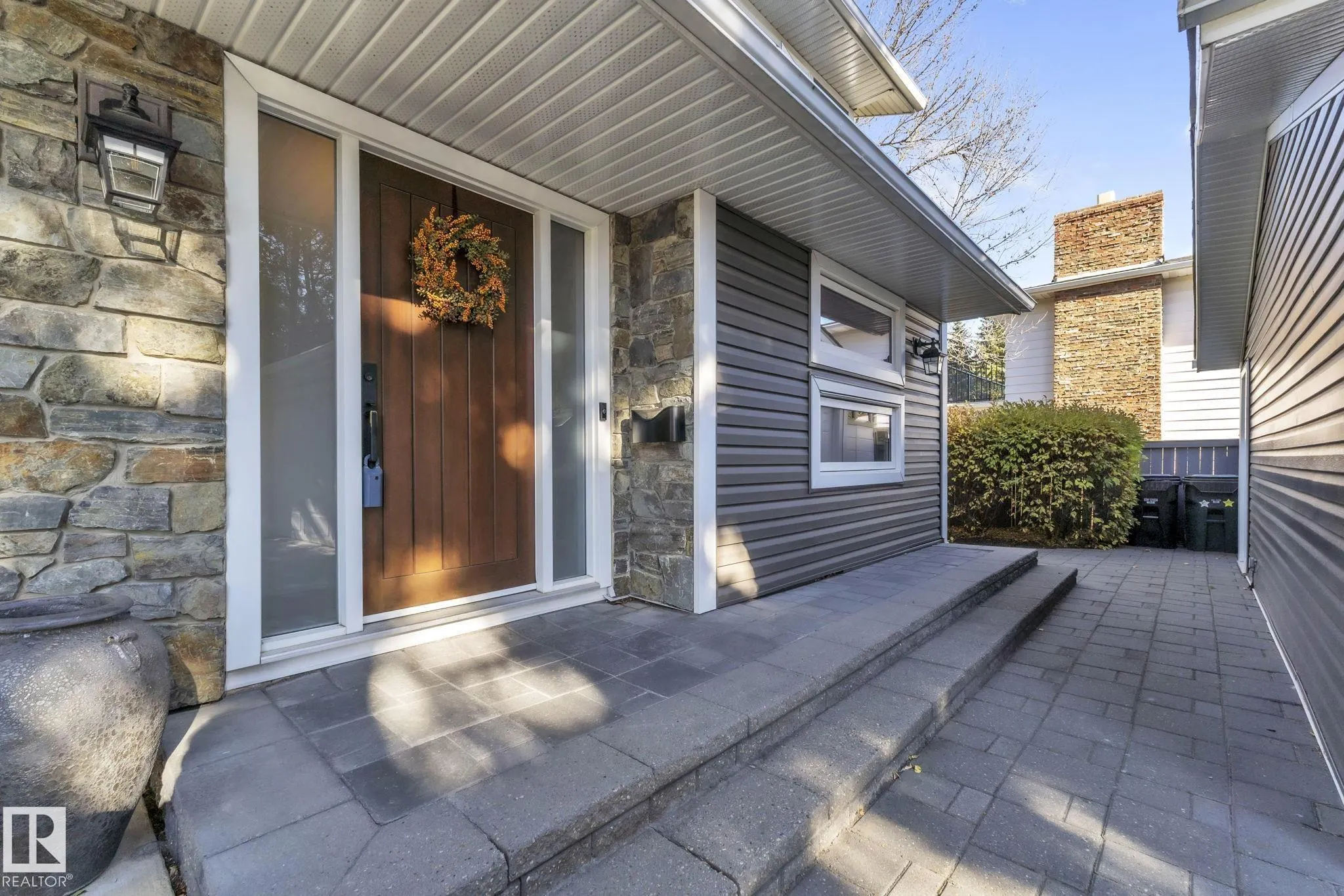 26 BEAUVISTA Drive
