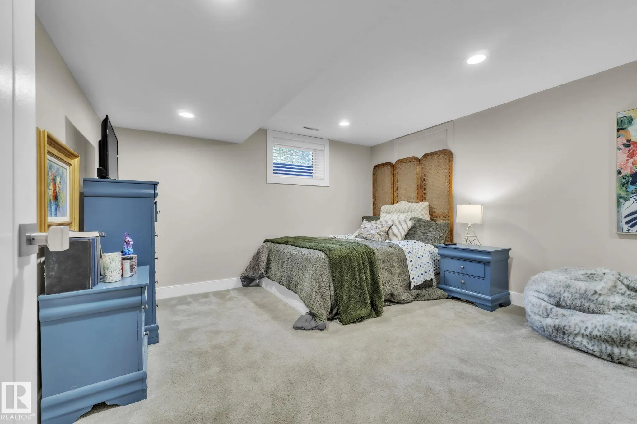 26 BEAUVISTA Drive