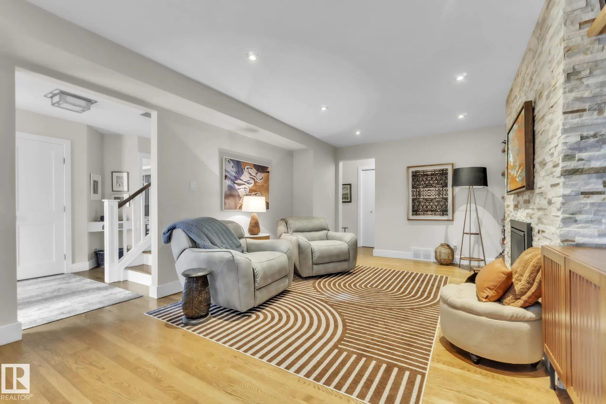 26 BEAUVISTA Drive