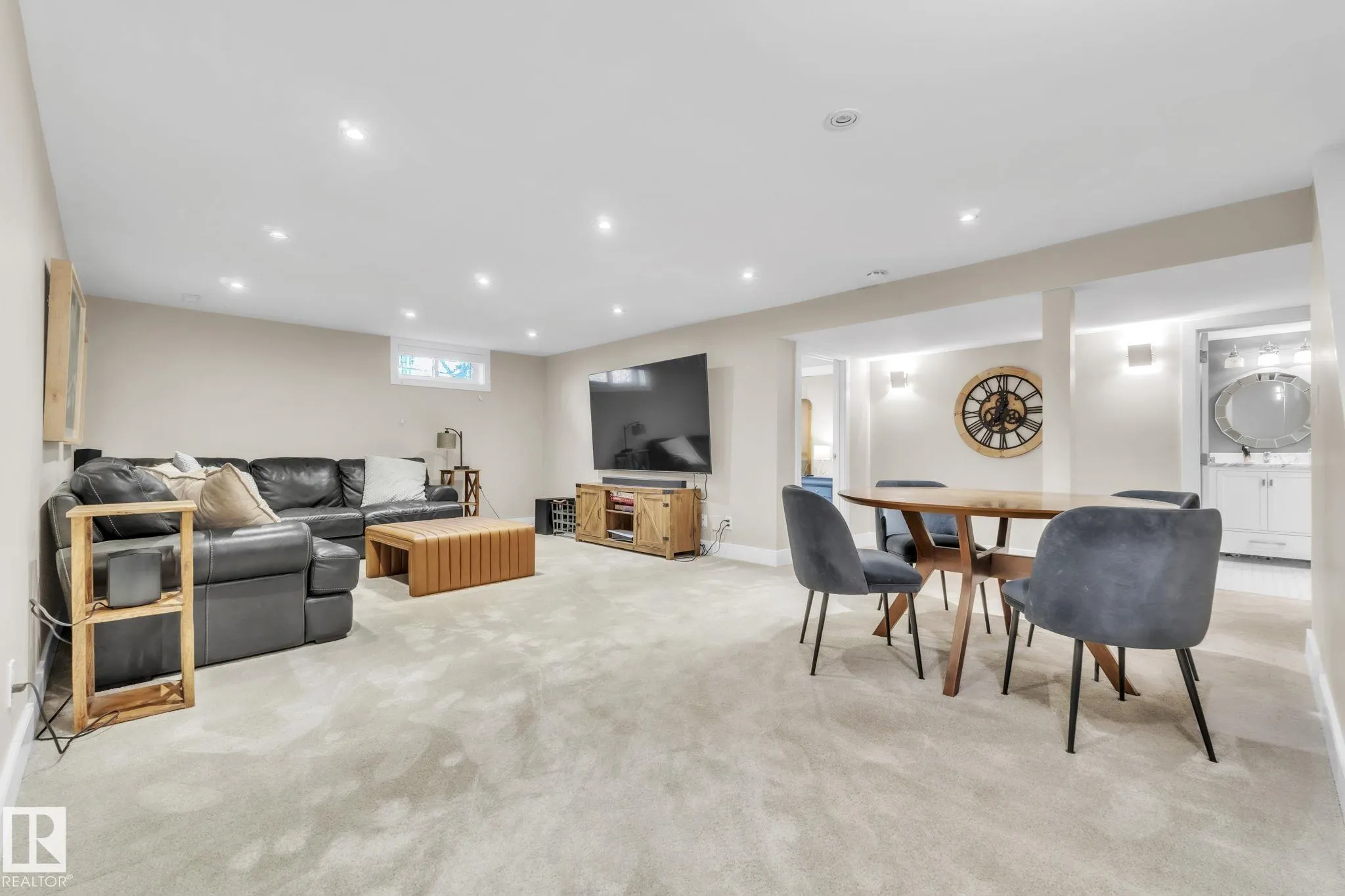 26 BEAUVISTA Drive