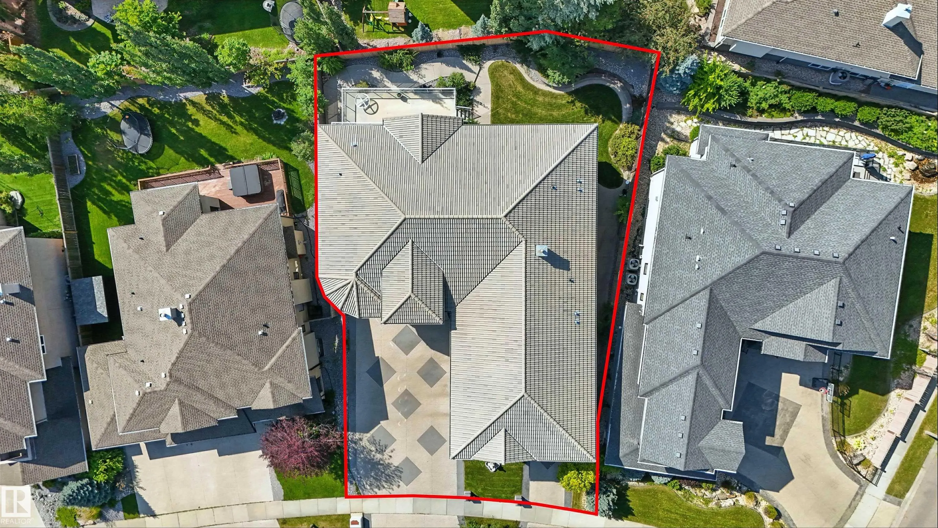 872 HOLLANDS Landing
