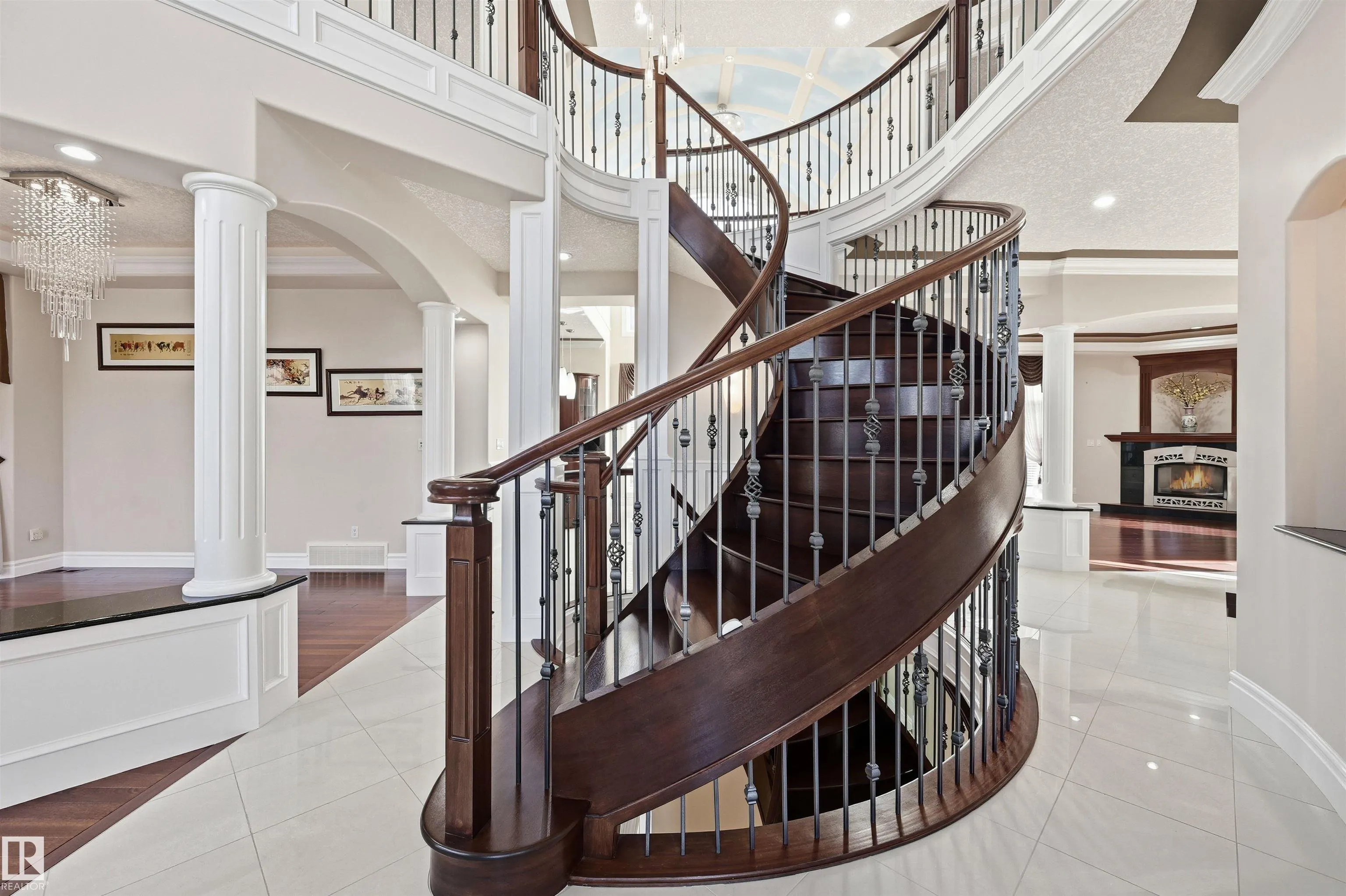 872 HOLLANDS Landing