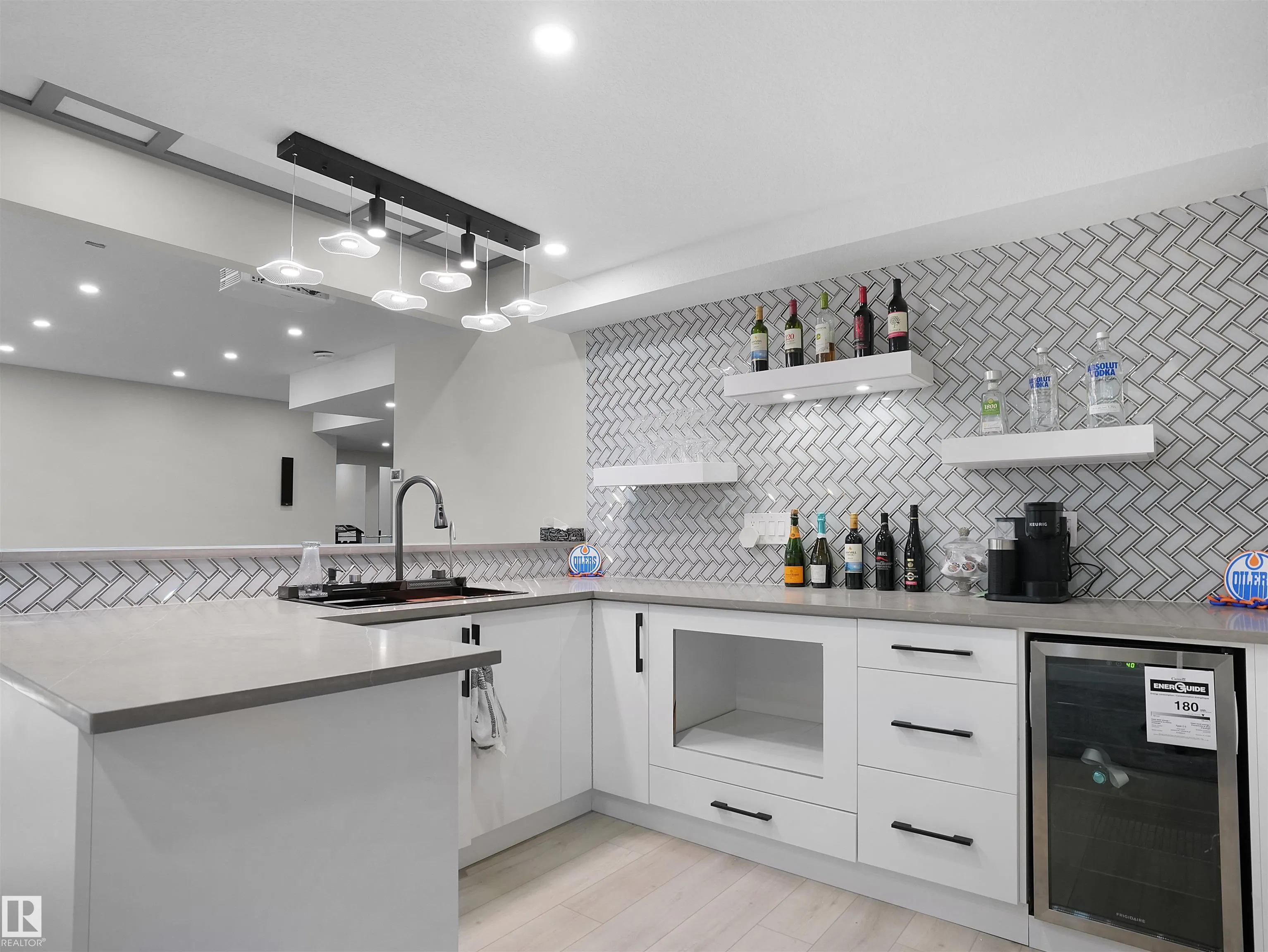 4511 WINGFIELD BAY Bay