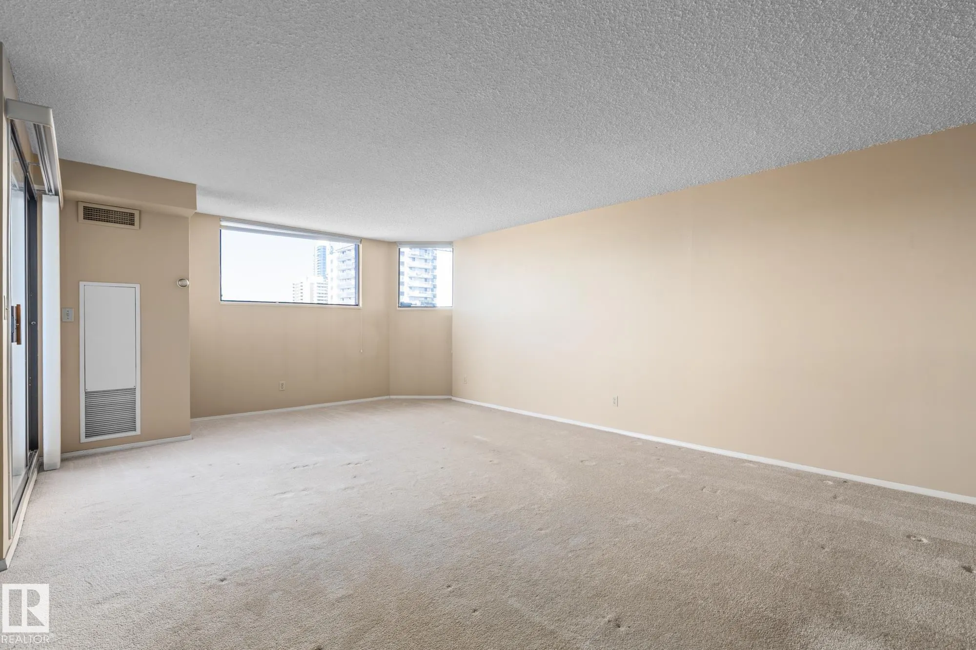 11503 100 Avenue