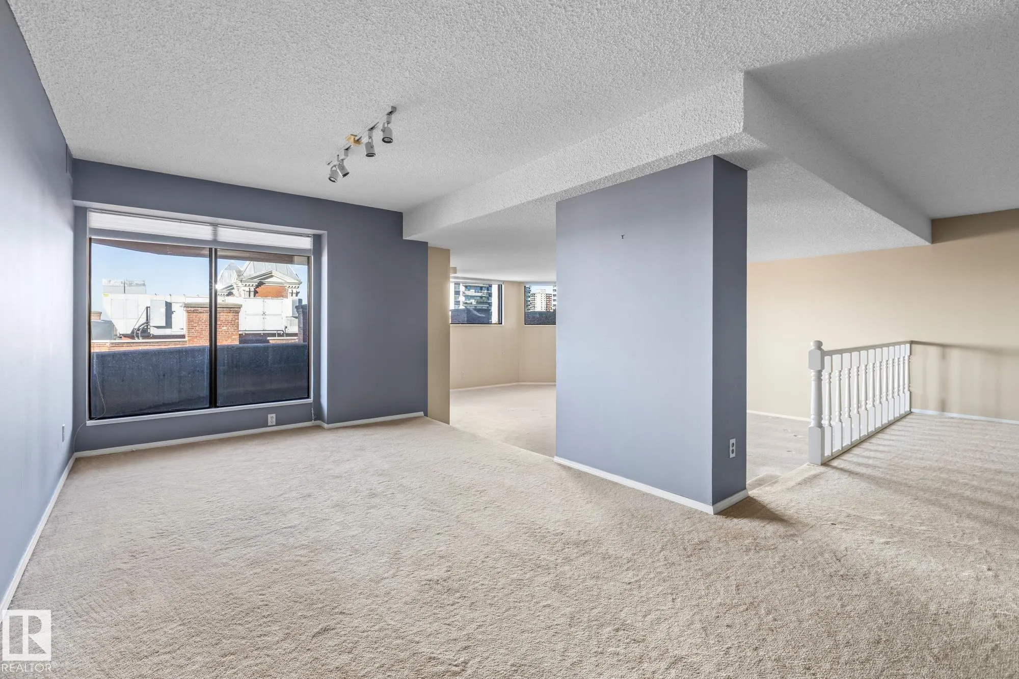 11503 100 Avenue
