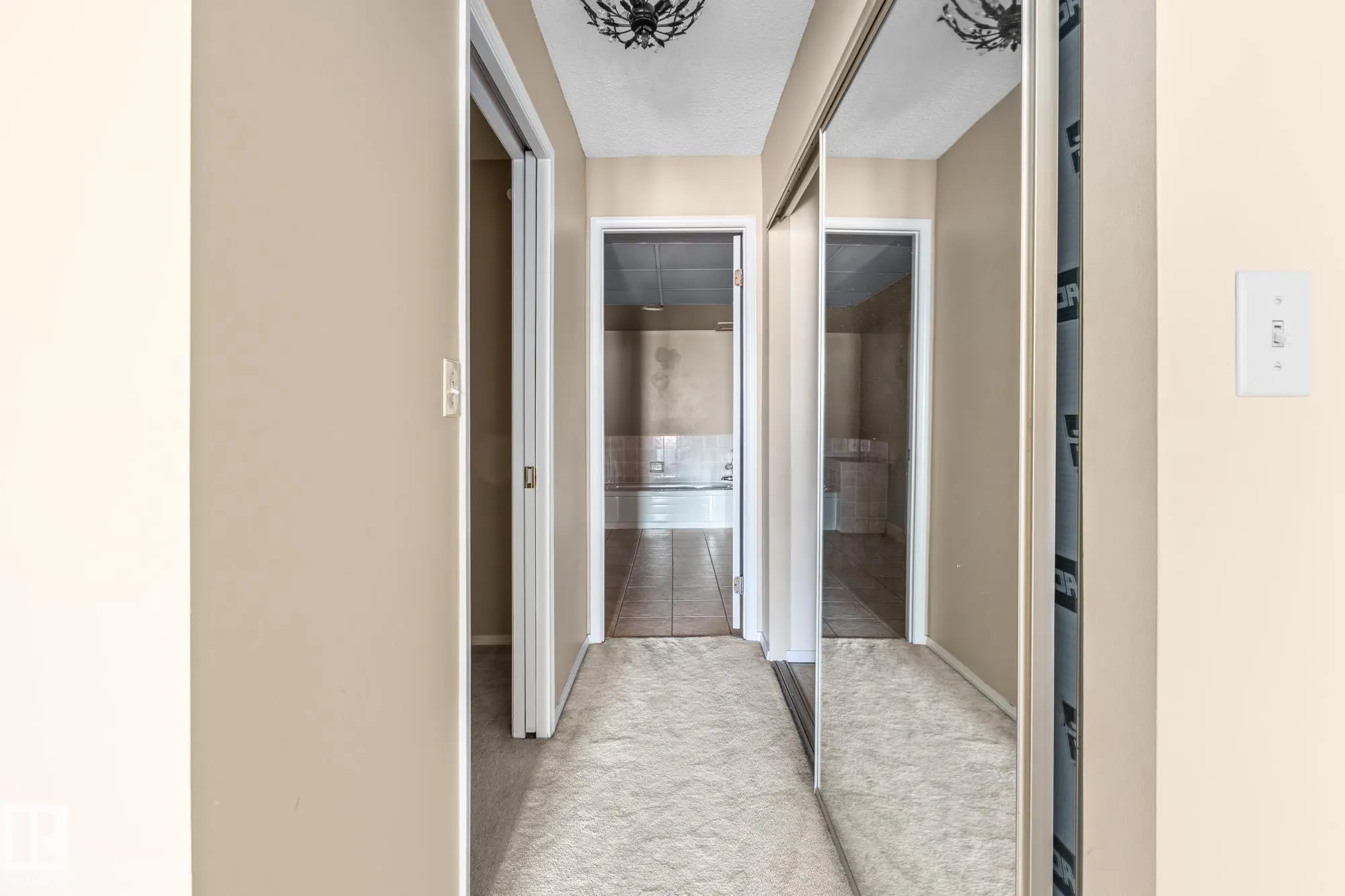 11503 100 Avenue