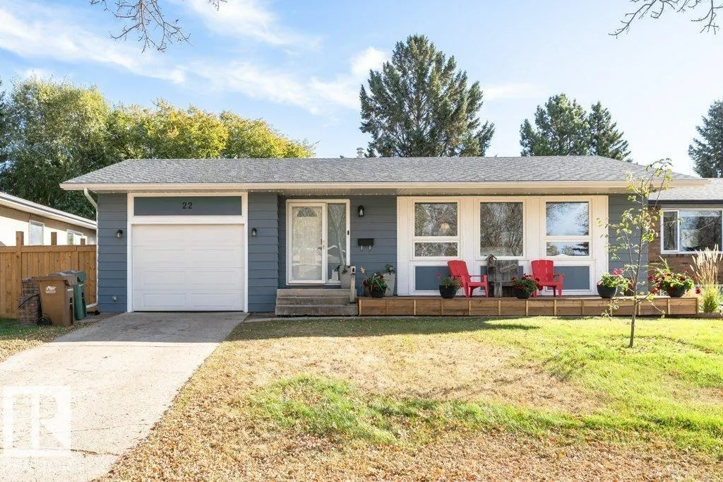 22 AFTON Crescent