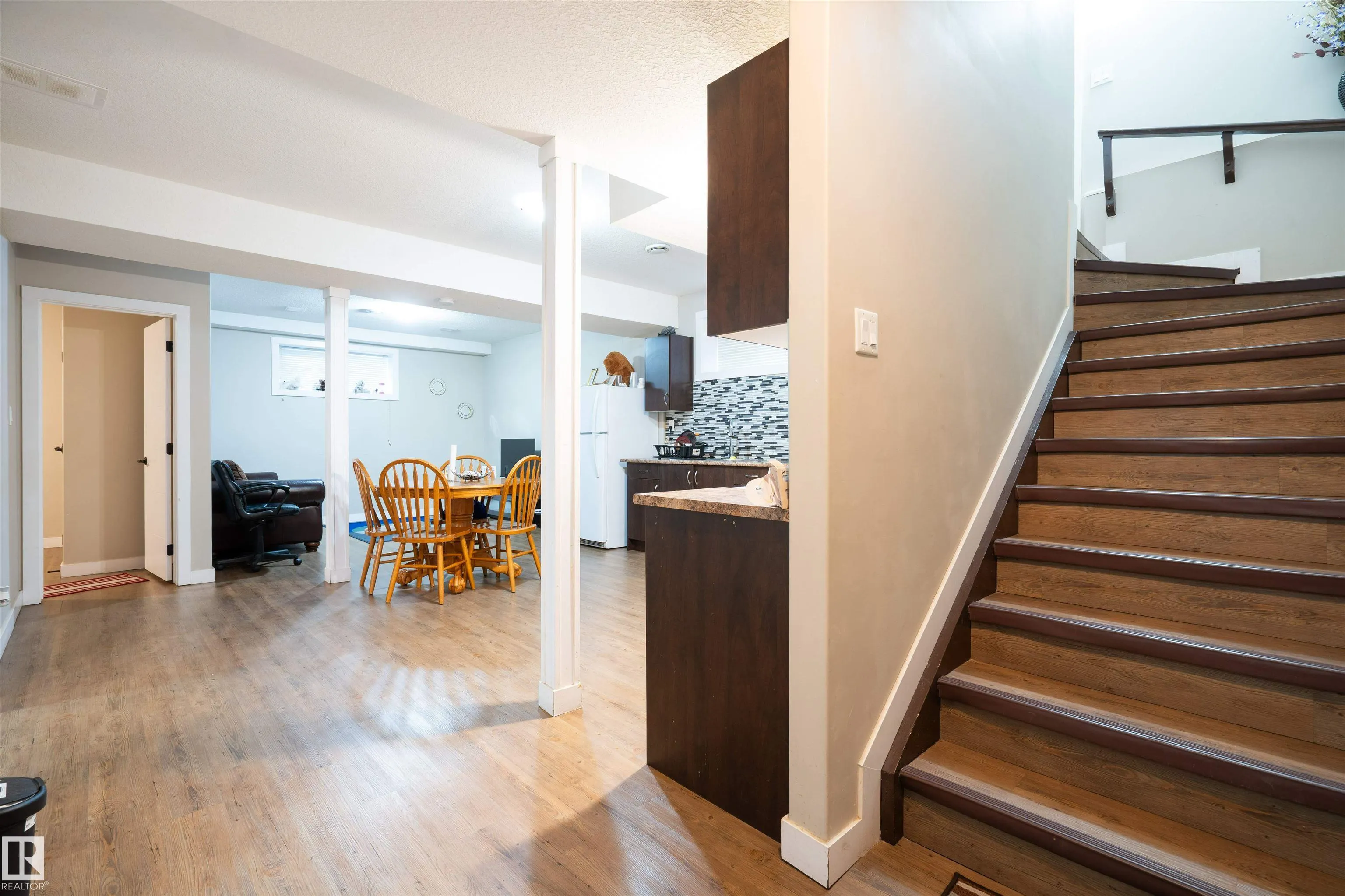 1908 86 Street