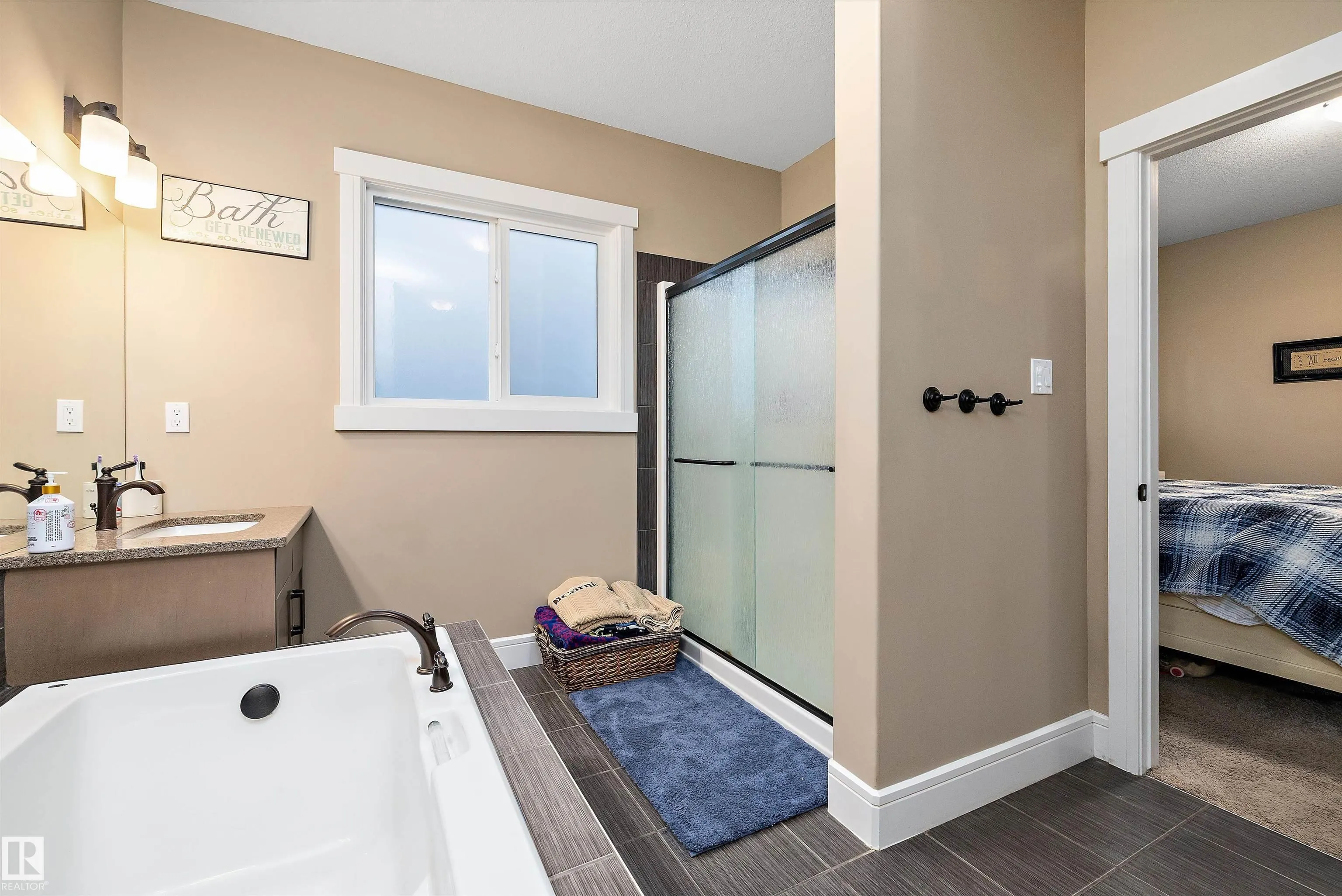 3193 WINSPEAR Crescent