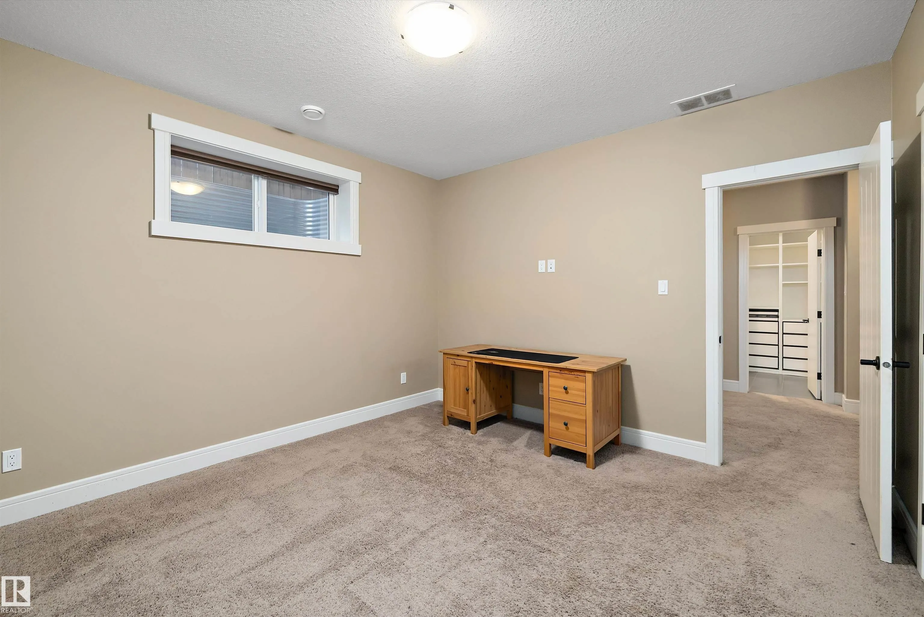 3193 WINSPEAR Crescent