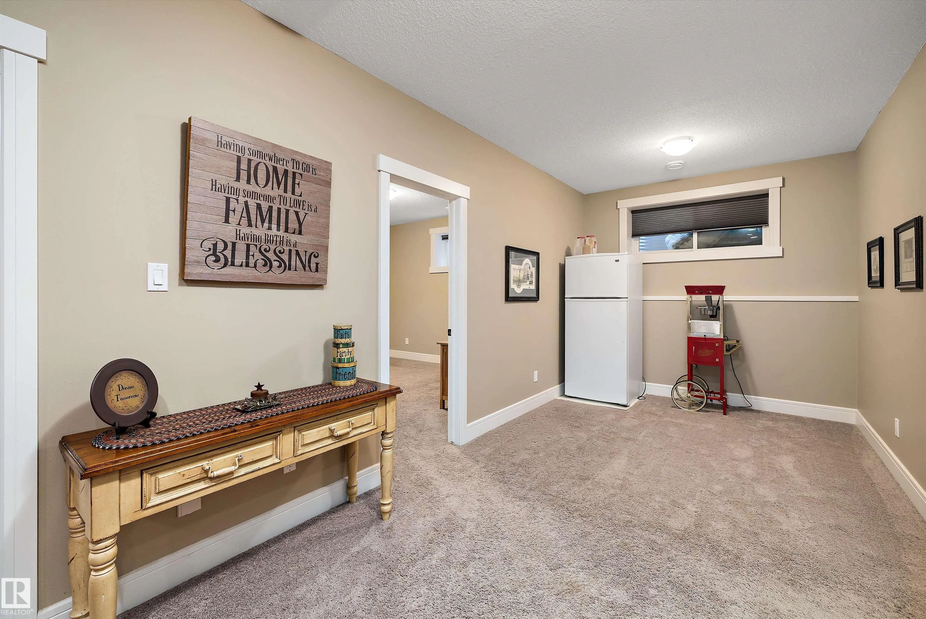 3193 WINSPEAR Crescent
