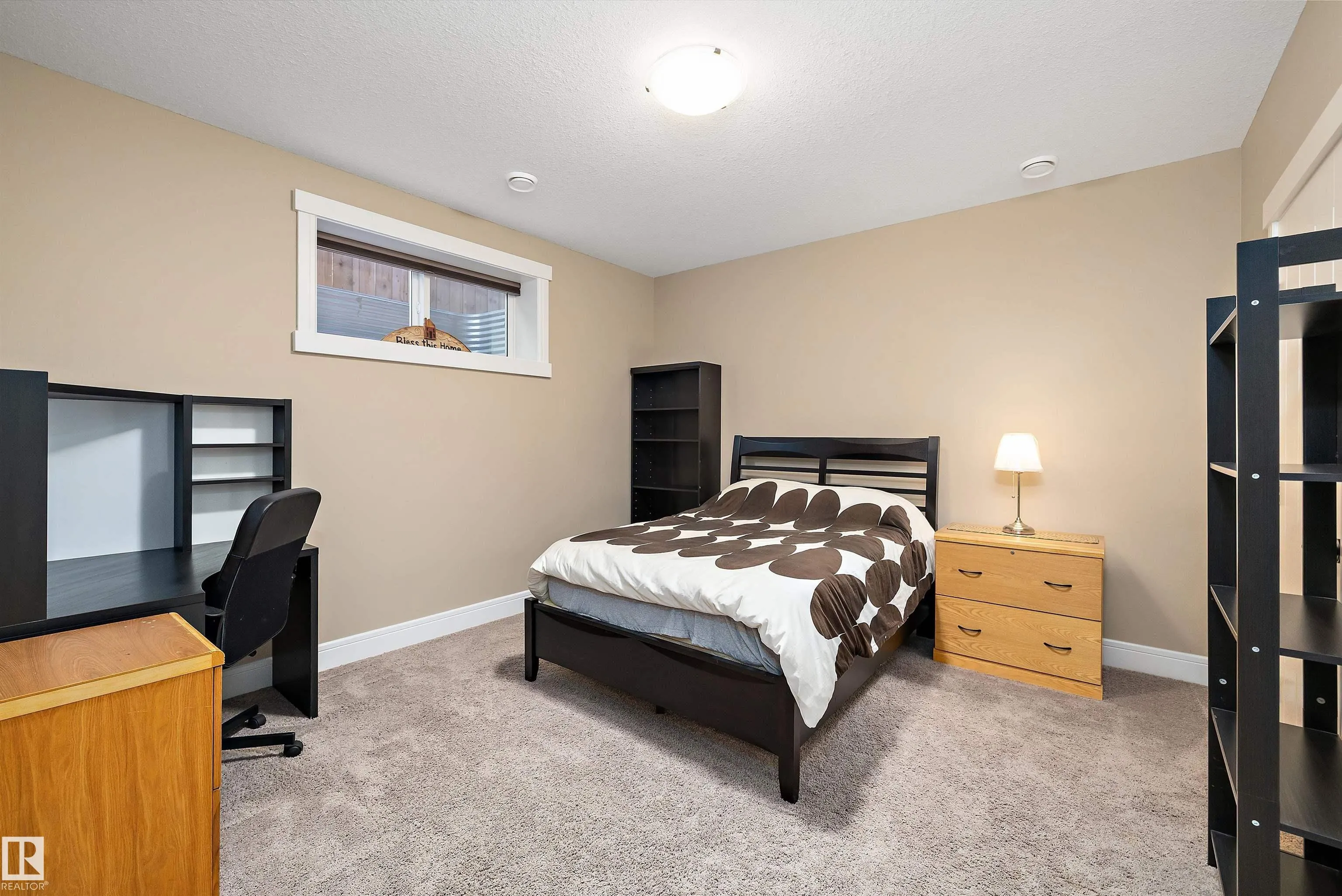 3193 WINSPEAR Crescent