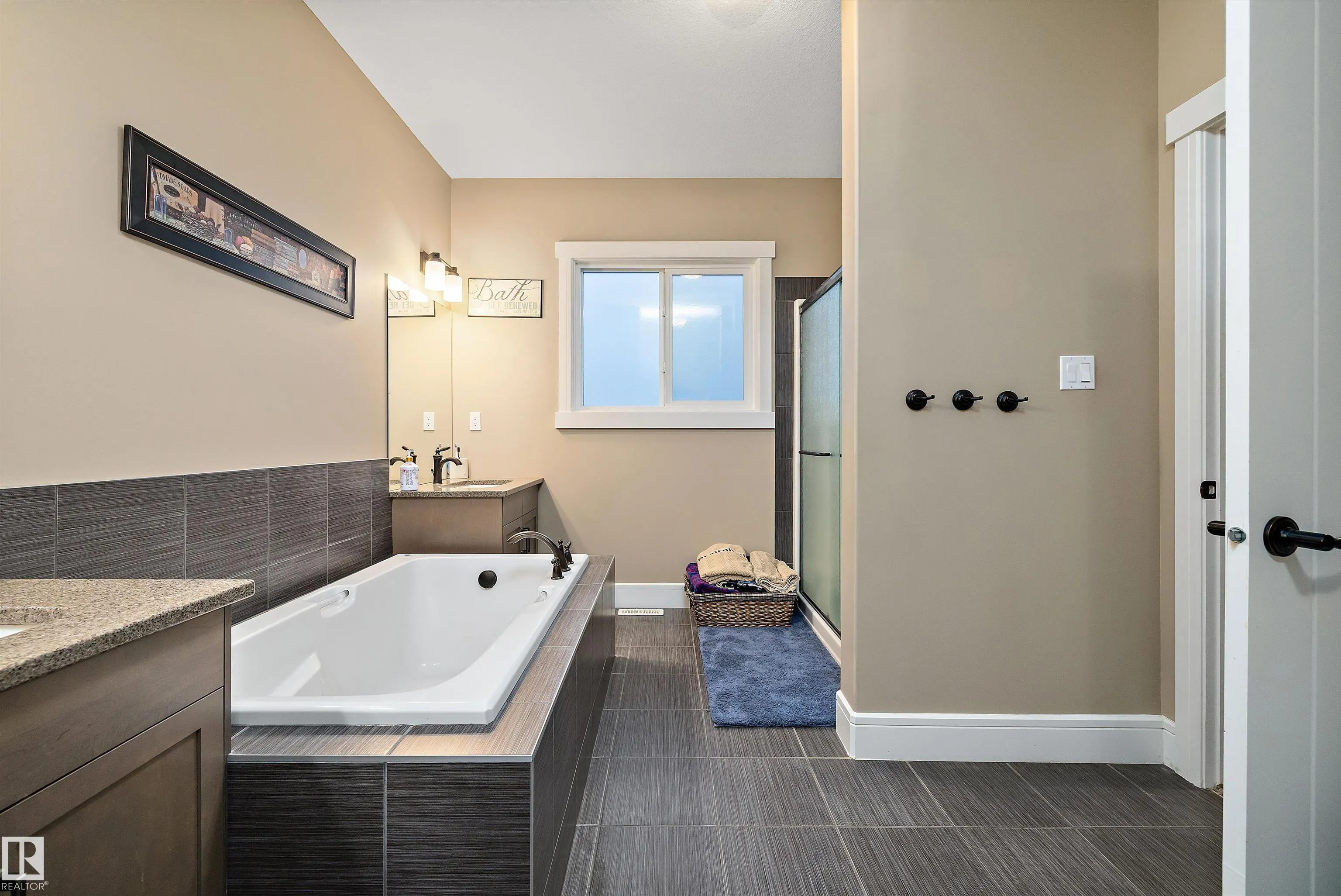 3193 WINSPEAR Crescent