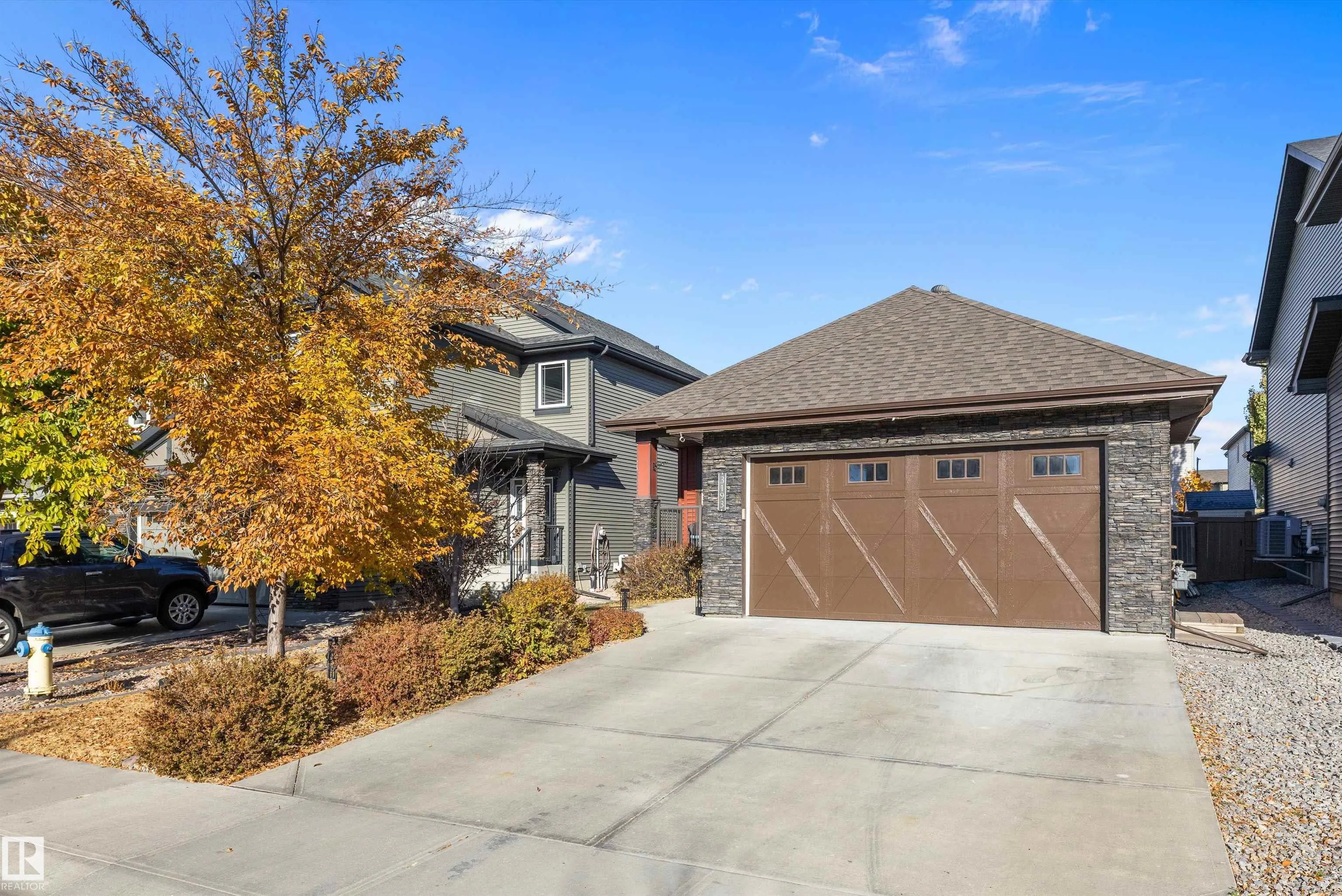 3193 WINSPEAR Crescent