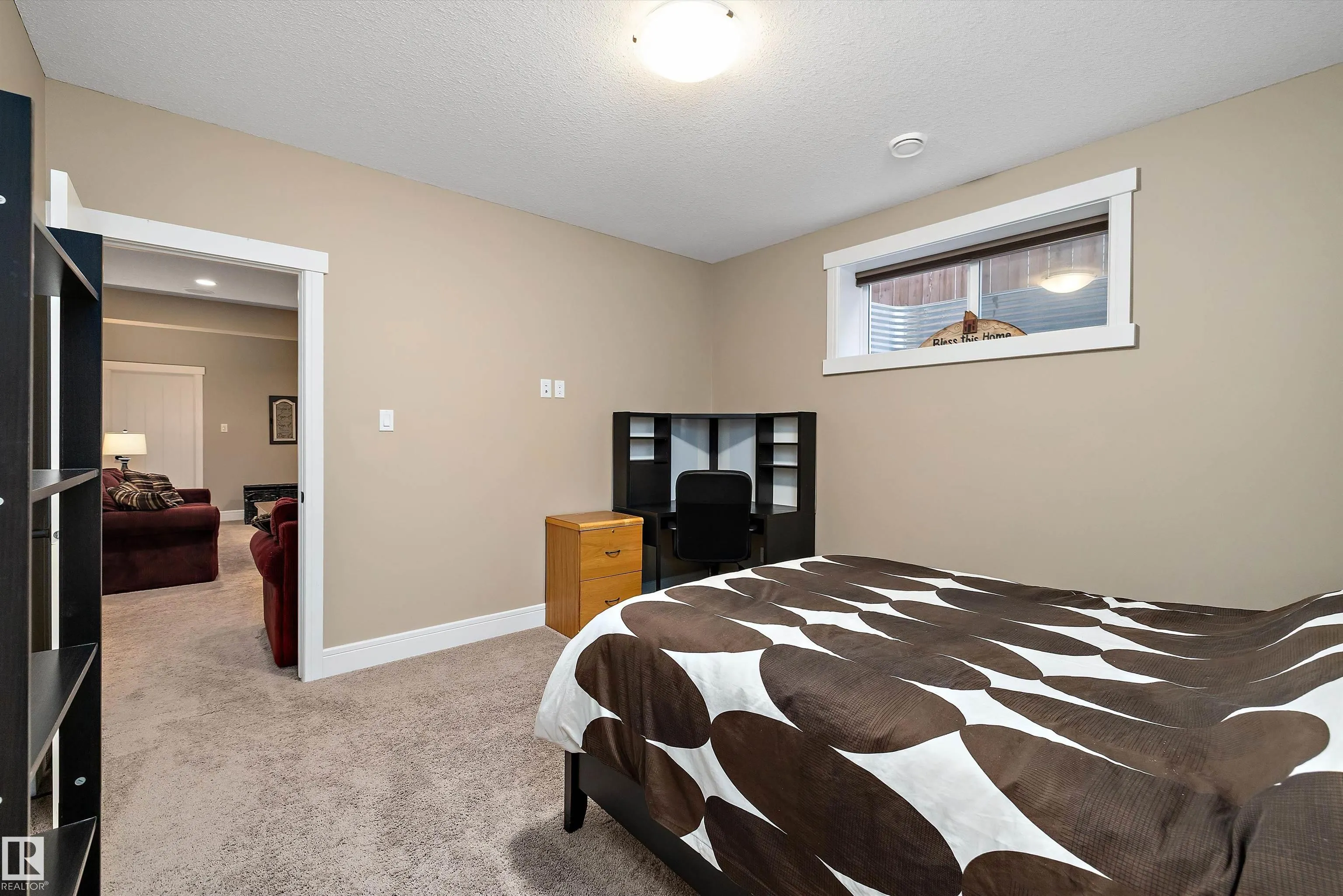 3193 WINSPEAR Crescent